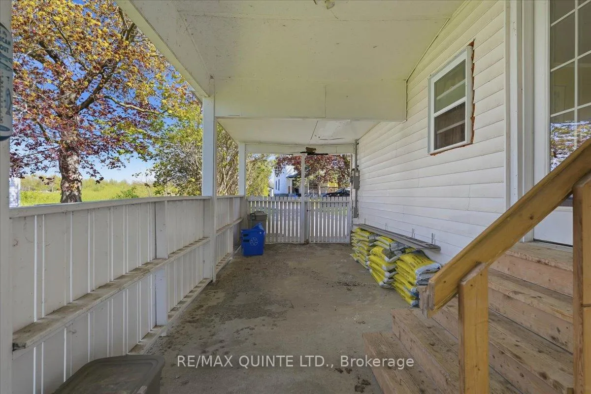 Photo 19 of 1467 County Rd 15, Prince Edward County, Sophiasburg Ward — HOMEH