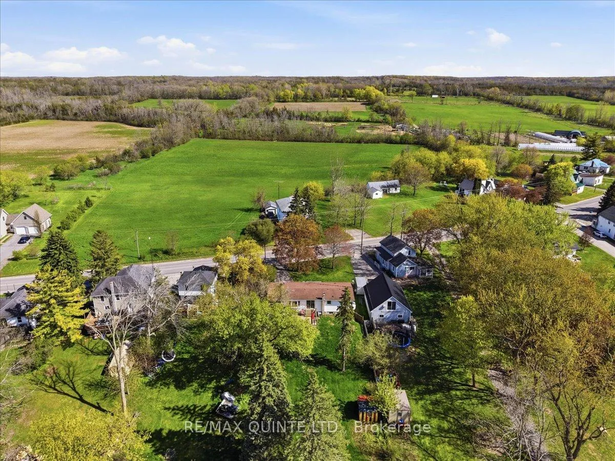 Photo 30 of 1467 County Rd 15, Prince Edward County, Sophiasburg Ward — HOMEH