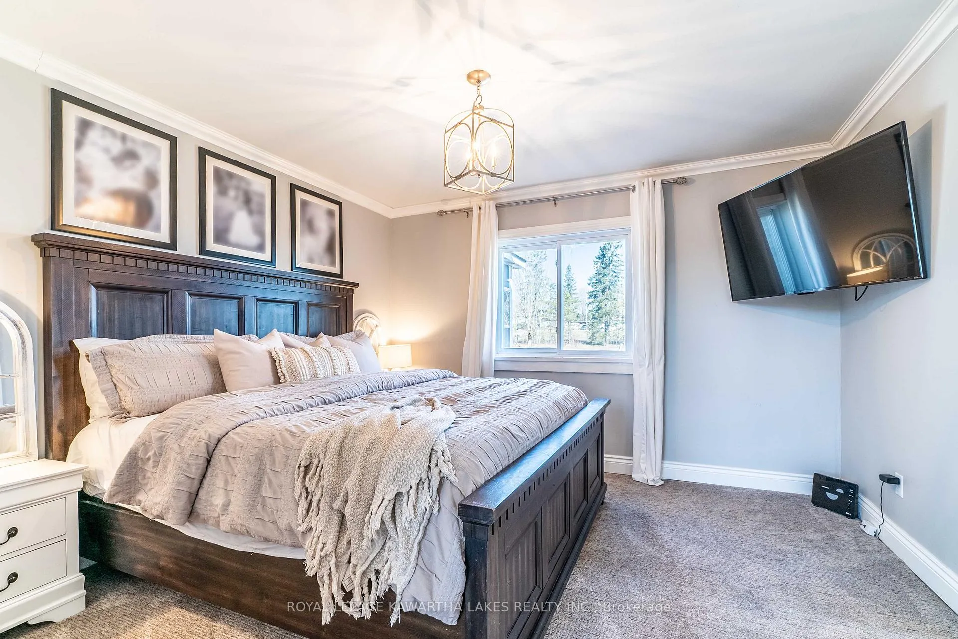 Photo 12 of 5393 35 Highway, Kawartha Lakes, Fenelon — HOMEH