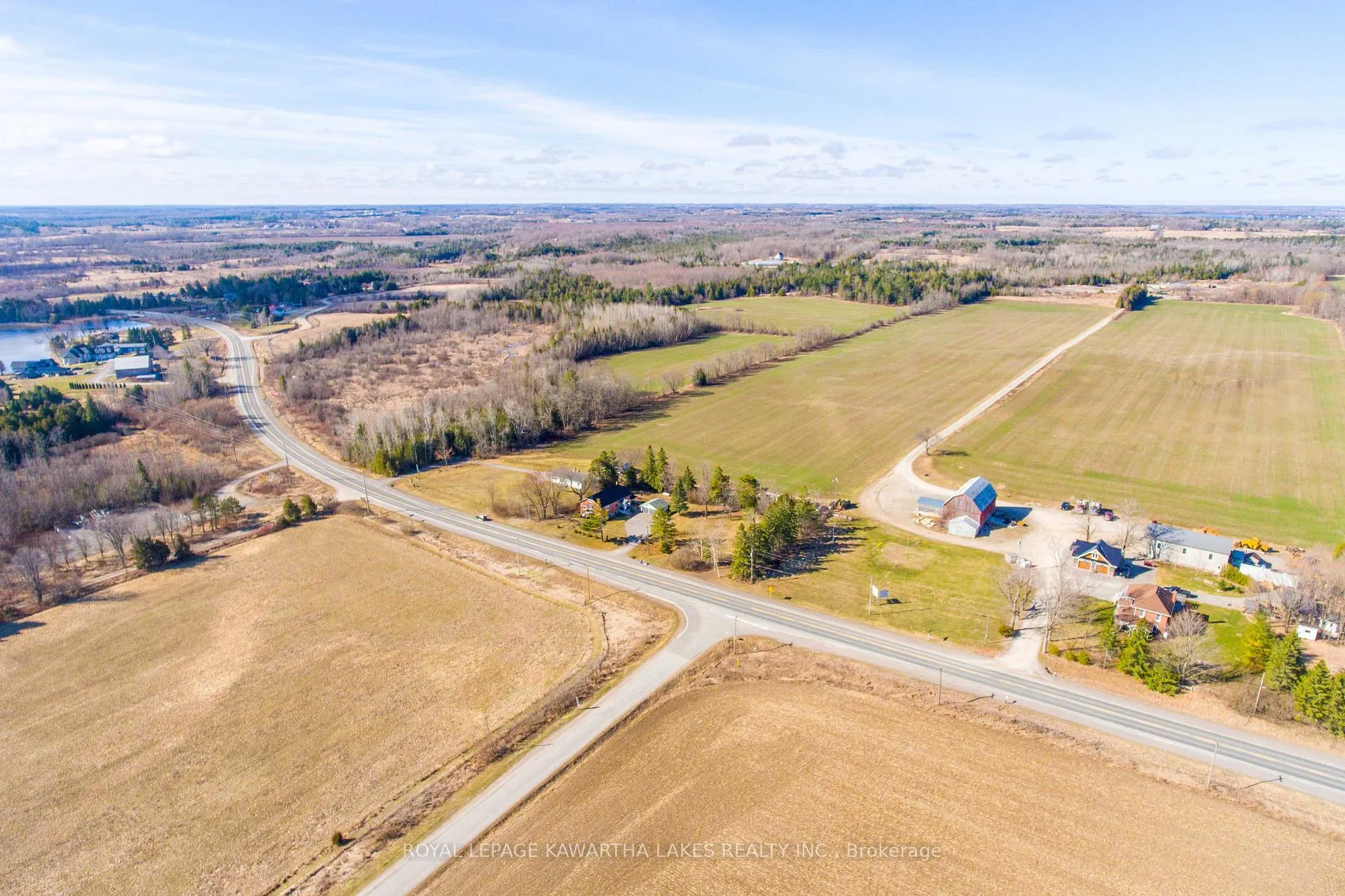 Photo 36 of 5393 35 Highway, Kawartha Lakes, Fenelon — HOMEH