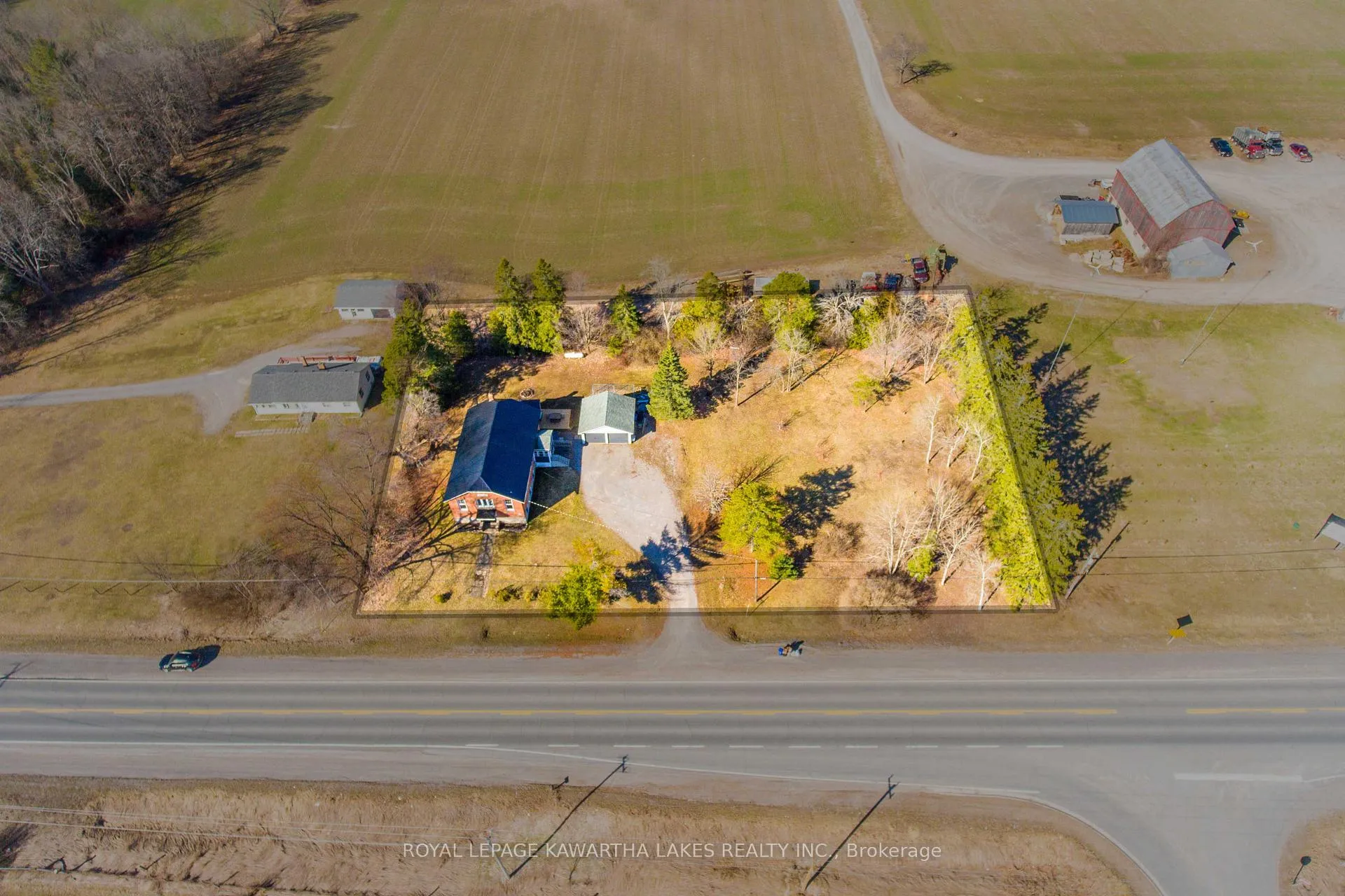 Photo 38 of 5393 35 Highway, Kawartha Lakes, Fenelon — HOMEH
