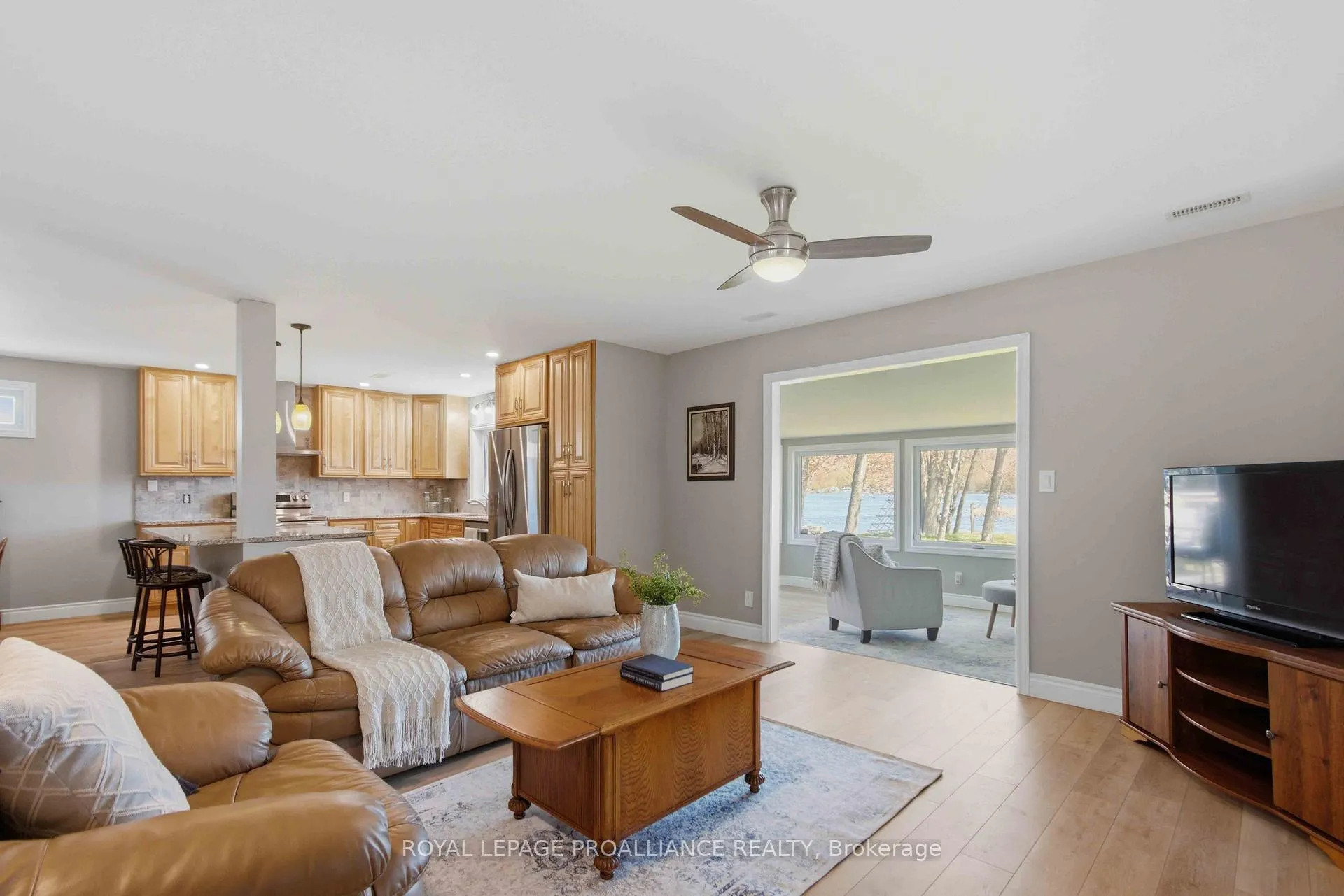 Photo 5 of 89 Prior Lane, Quinte West, Sidney Ward — HOMEH