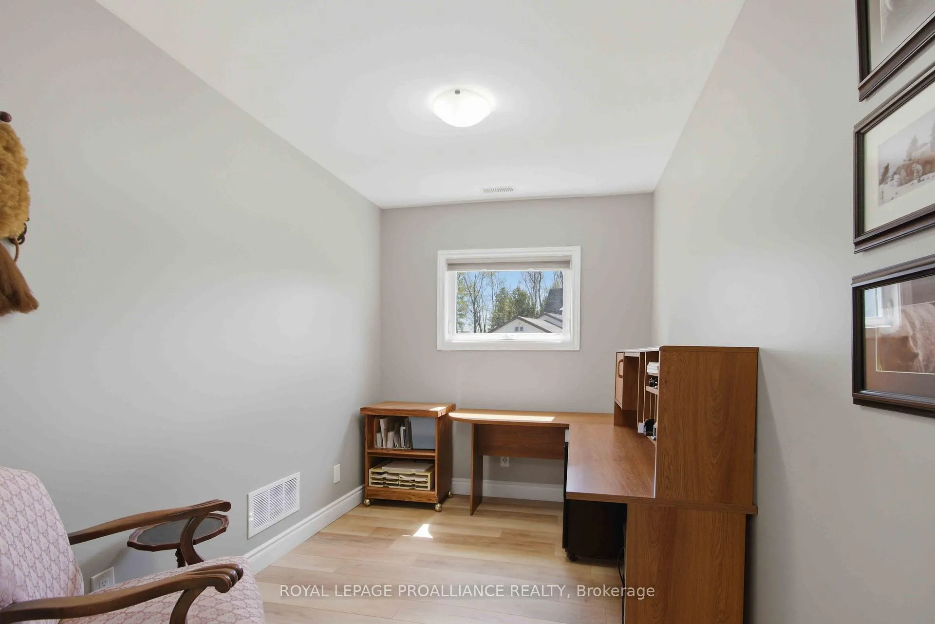 Photo 24 of 89 Prior Lane, Quinte West, Sidney Ward — HOMEH