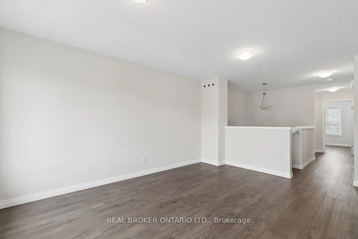 Photo 10 of 24 Morrison Road, Kitchener — HOMEH