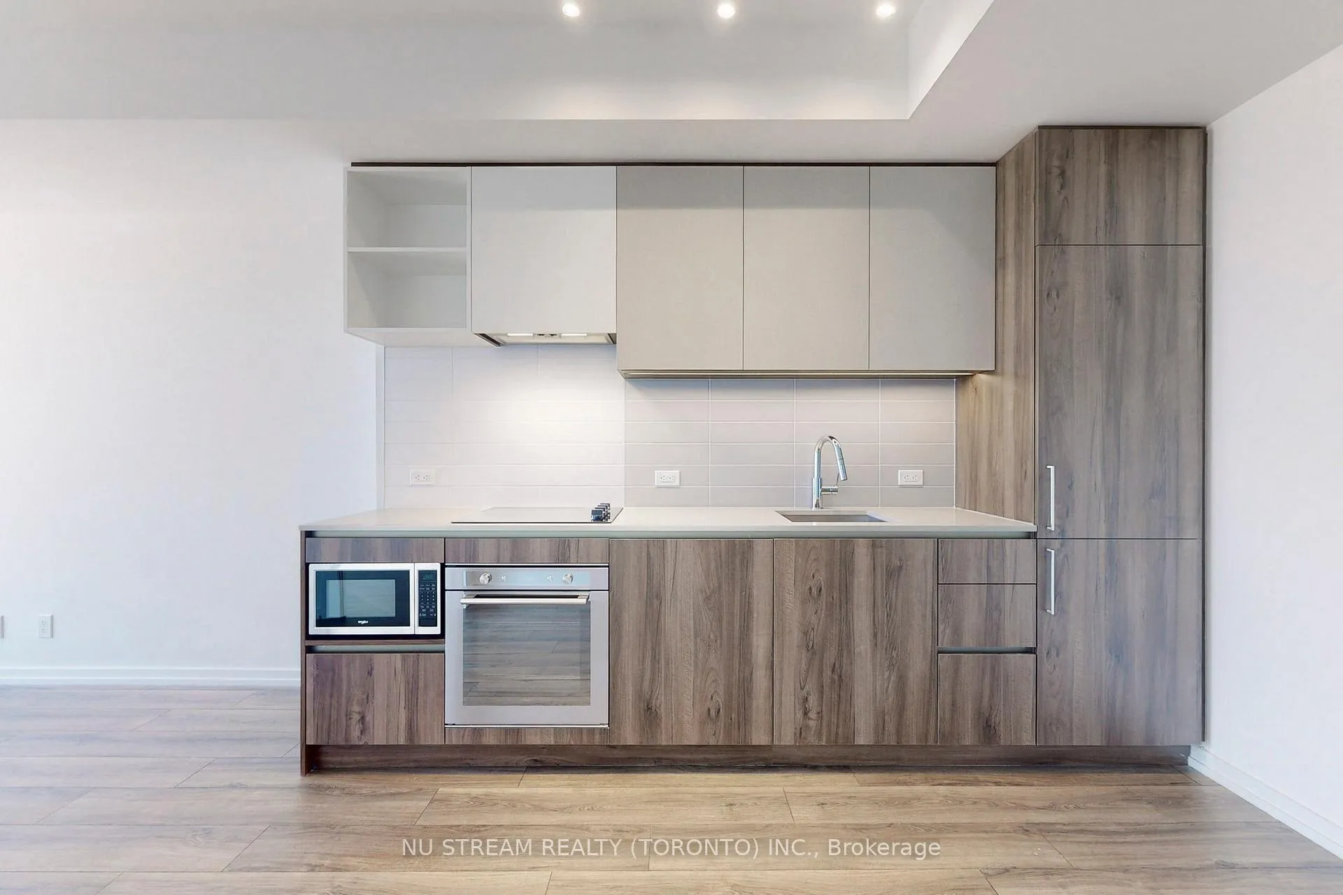 Photo 5 of Unit 3515, 1000 Portage Parkway, Vaughan, Vaughan Corporate Centre — HOMEH