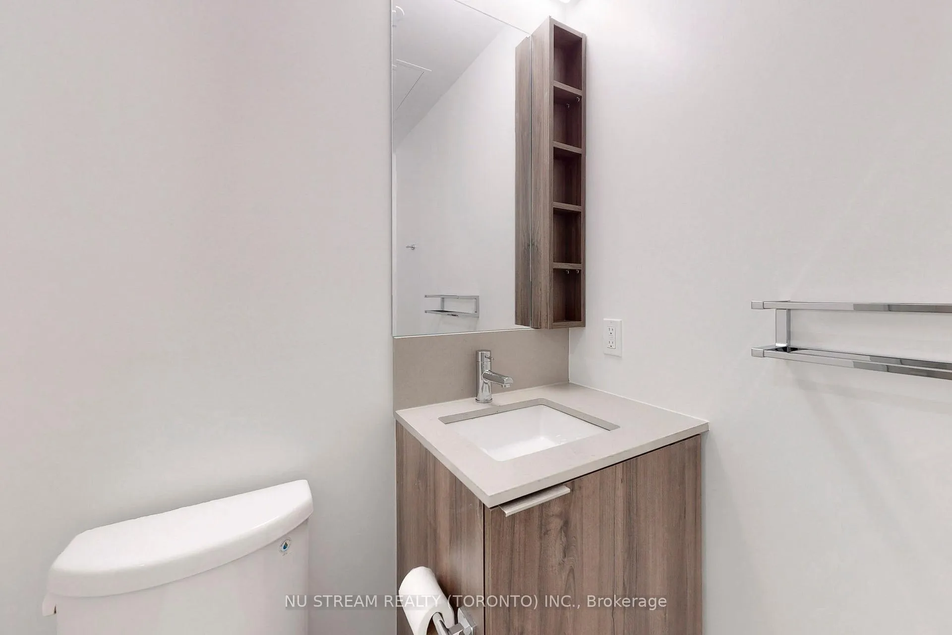 Photo 12 of Unit 3515, 1000 Portage Parkway, Vaughan, Vaughan Corporate Centre — HOMEH