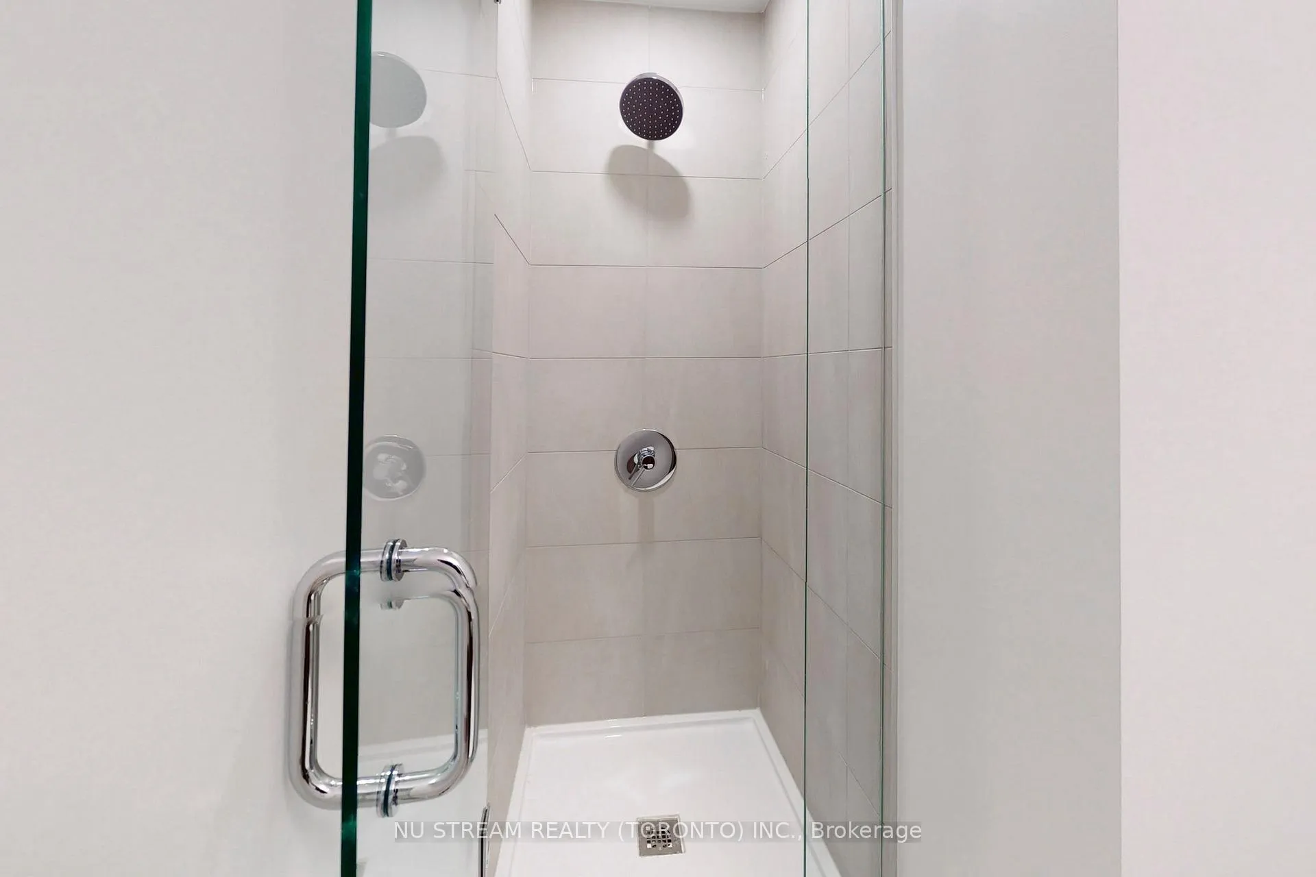 Photo 13 of Unit 3515, 1000 Portage Parkway, Vaughan, Vaughan Corporate Centre — HOMEH