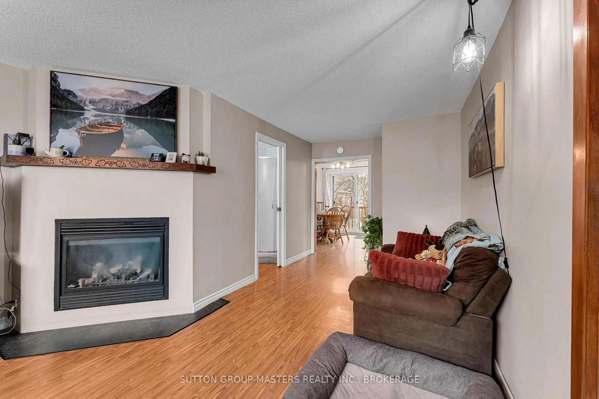 Photo 8 of 17 N Bartlett Street, Kingston, East of Sir John A. Blvd — HOMEH