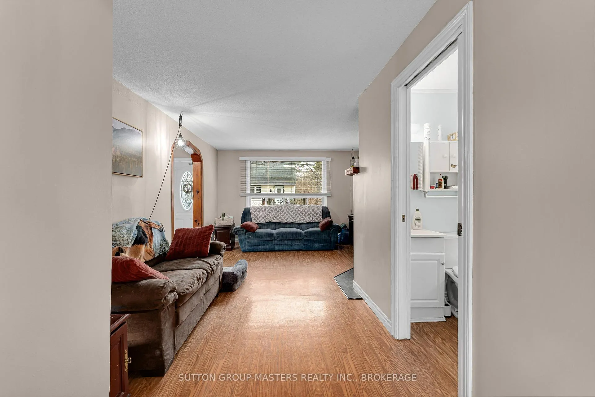 Photo 9 of 17 N Bartlett Street, Kingston, East of Sir John A. Blvd — HOMEH