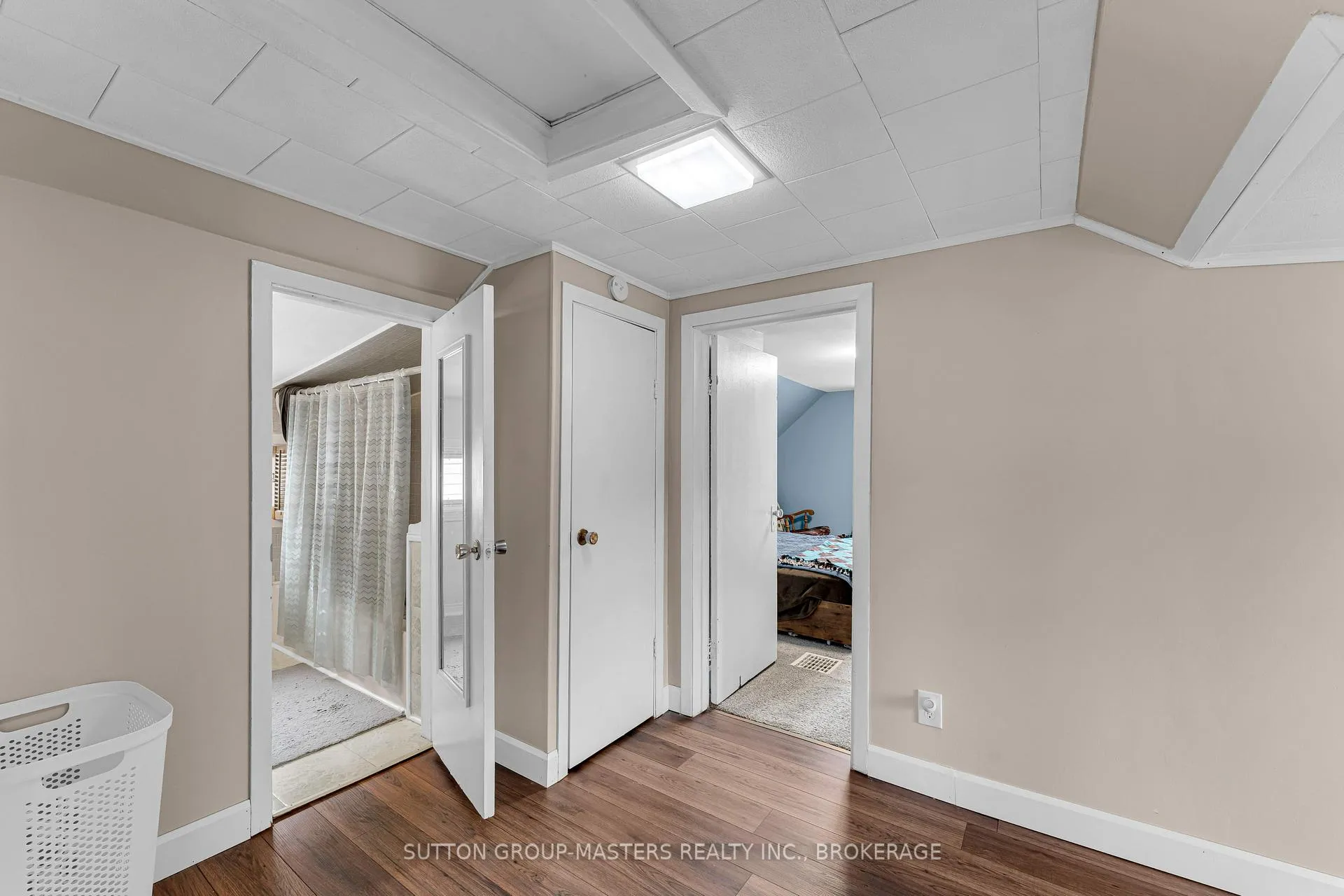 Photo 20 of 17 N Bartlett Street, Kingston, East of Sir John A. Blvd — HOMEH