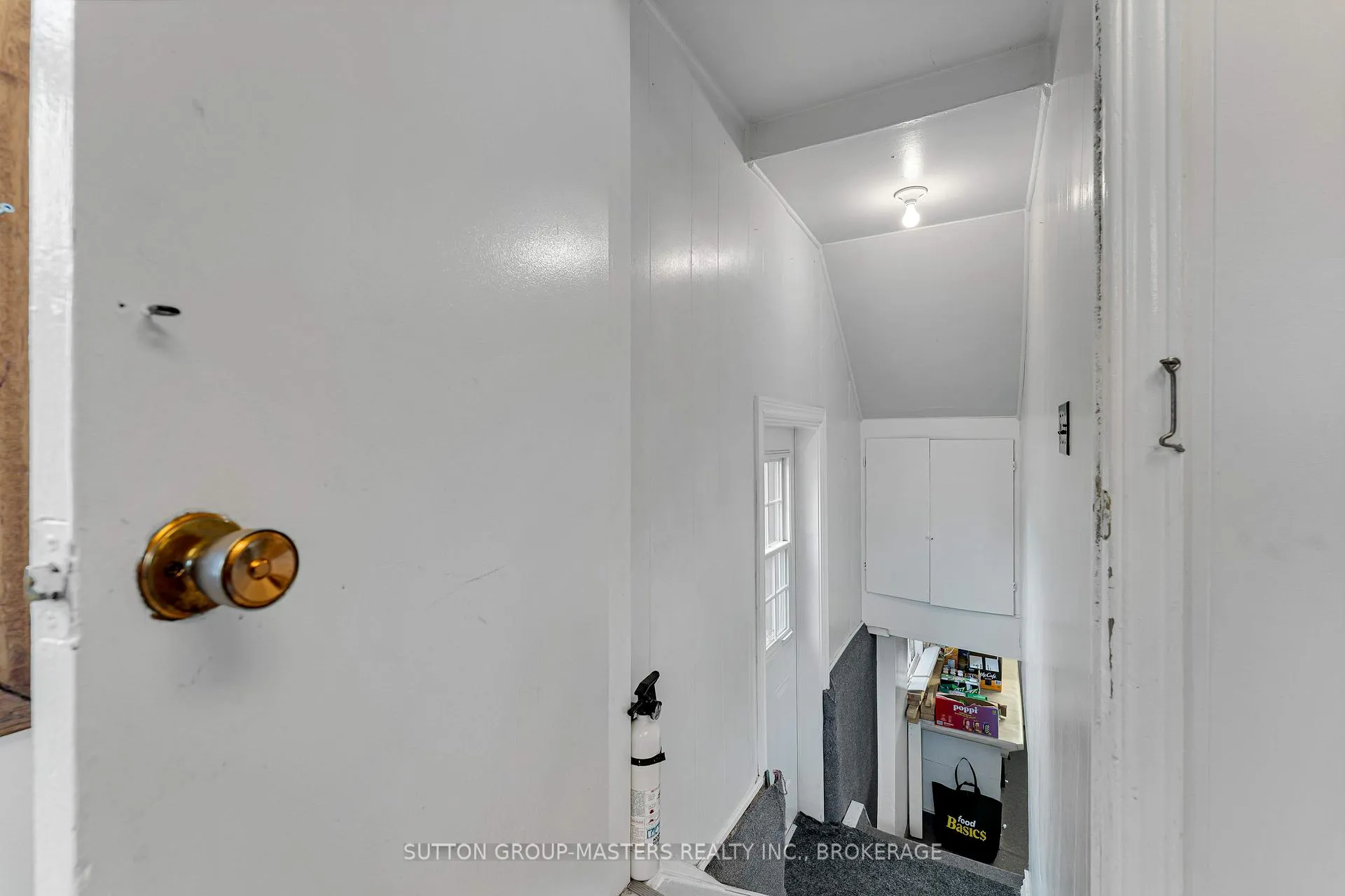 Photo 27 of 17 N Bartlett Street, Kingston, East of Sir John A. Blvd — HOMEH