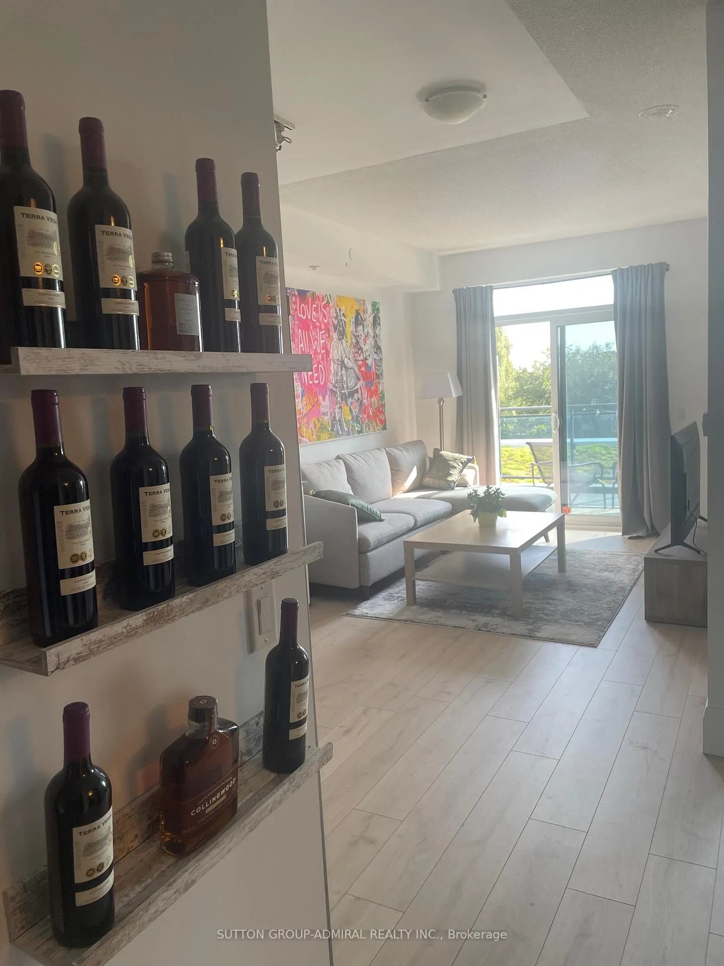Photo 4 of Unit 226, 7900 Bathurst Street, Vaughan, Beverley Glen — HOMEH
