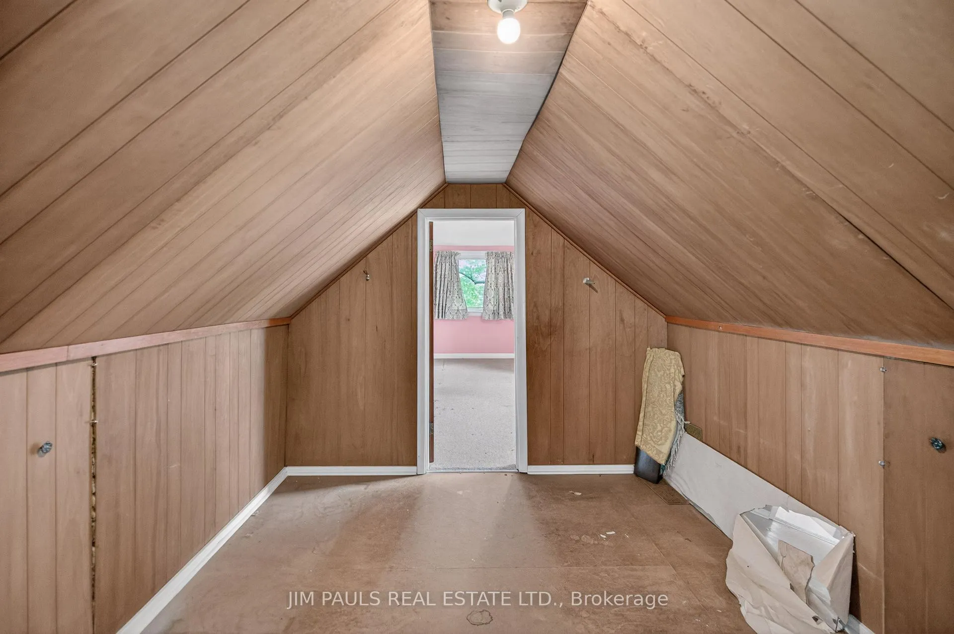 Photo 24 of 39 West 21st Street, Hamilton, Westcliffe — HOMEH