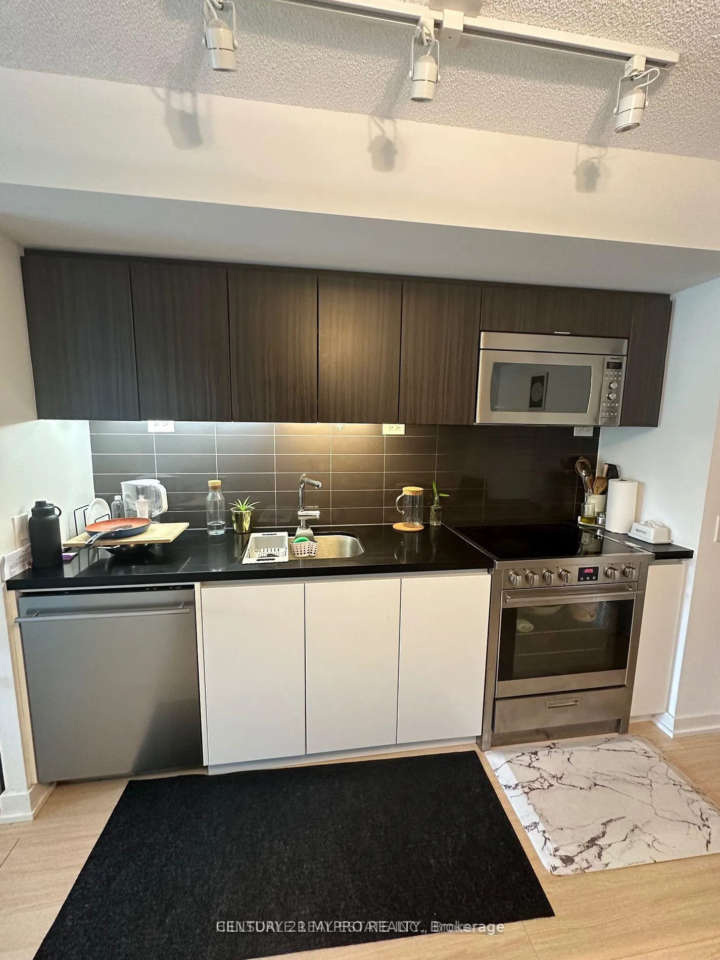 Photo 2 of Unit 206, 75 Queens Wharf Road, Toronto, Waterfront Communities — HOMEH