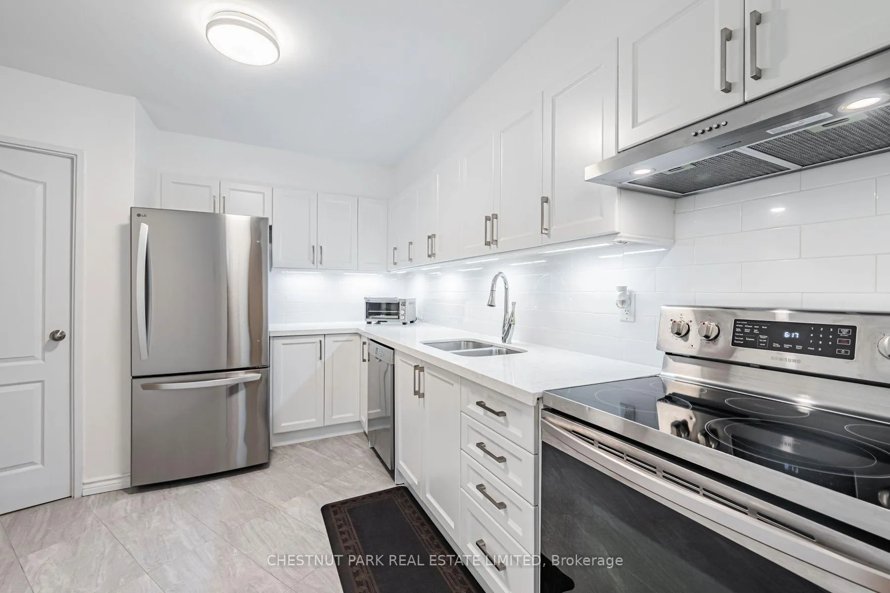 Photo 10 of Unit 206, 60 Pavane Linkway, Toronto, Flemingdon Park — HOMEH
