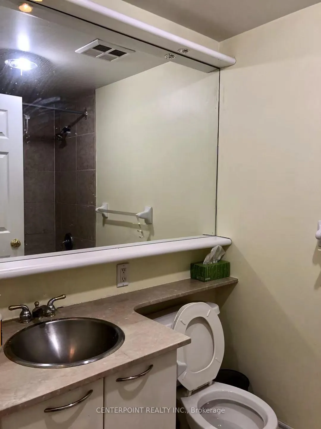 Photo 6 of Unit 1701, 55 Bloor Street E, Toronto, Church-Yonge Corridor — HOMEH