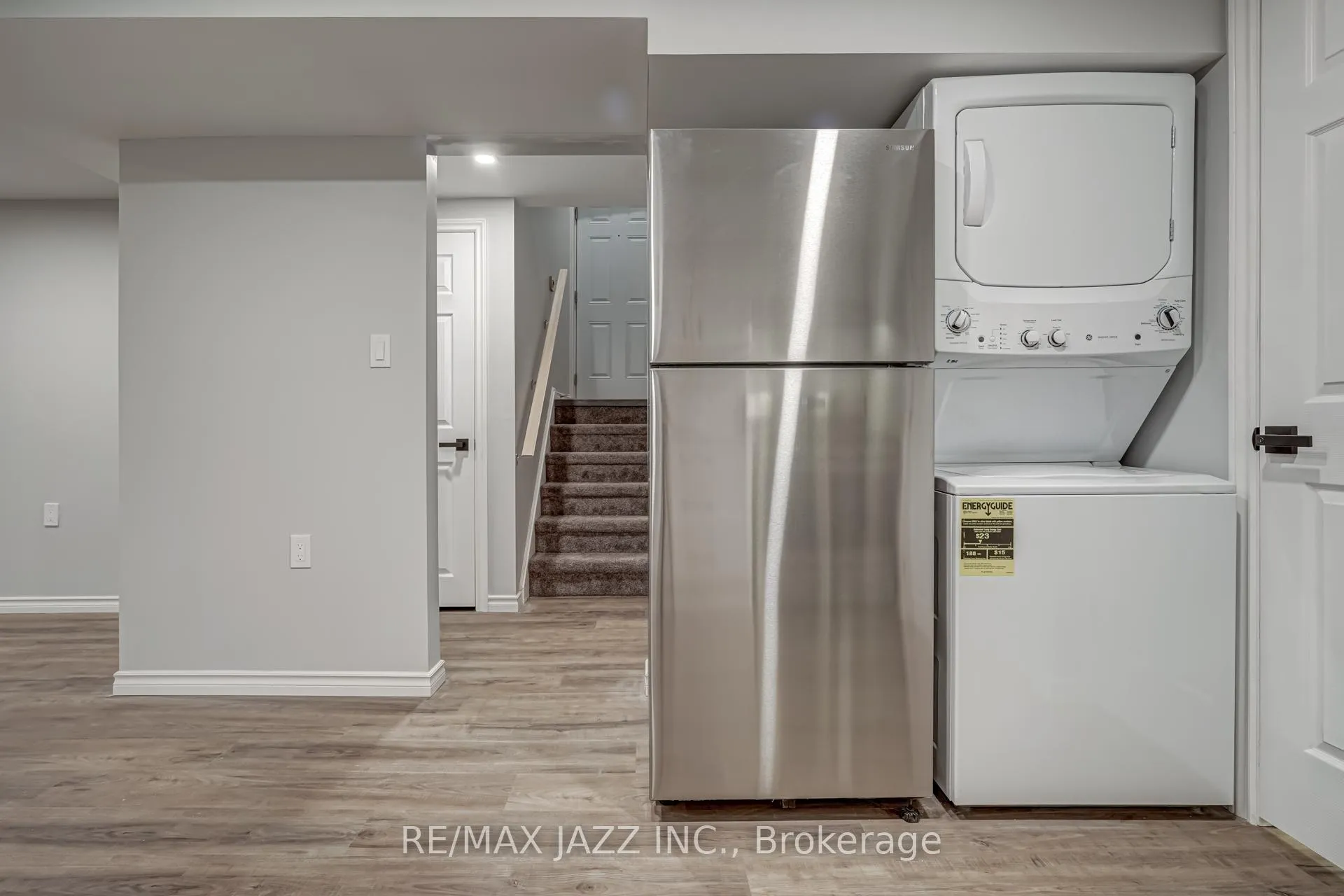 Photo 11 of Unit A, 1189 Cartier Boulevard, Peterborough, Northcrest Ward 5 — HOMEH