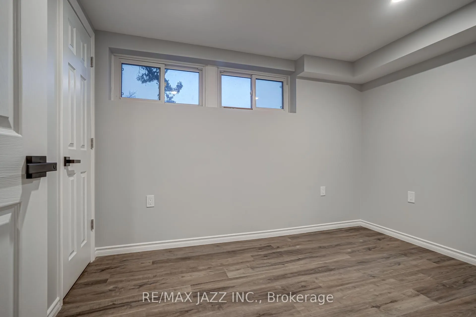 Photo 18 of Unit A, 1189 Cartier Boulevard, Peterborough, Northcrest Ward 5 — HOMEH