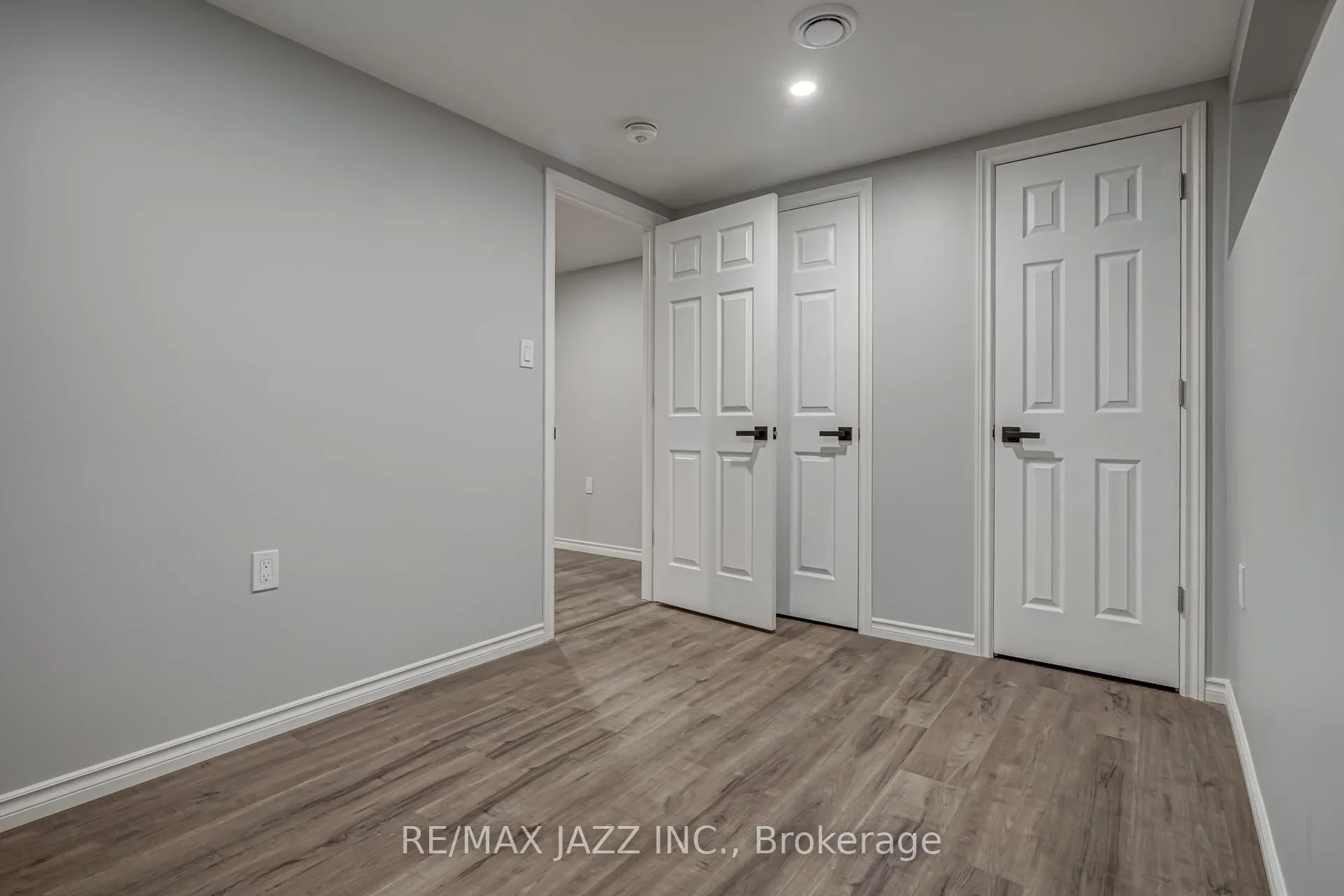 Photo 19 of Unit A, 1189 Cartier Boulevard, Peterborough, Northcrest Ward 5 — HOMEH