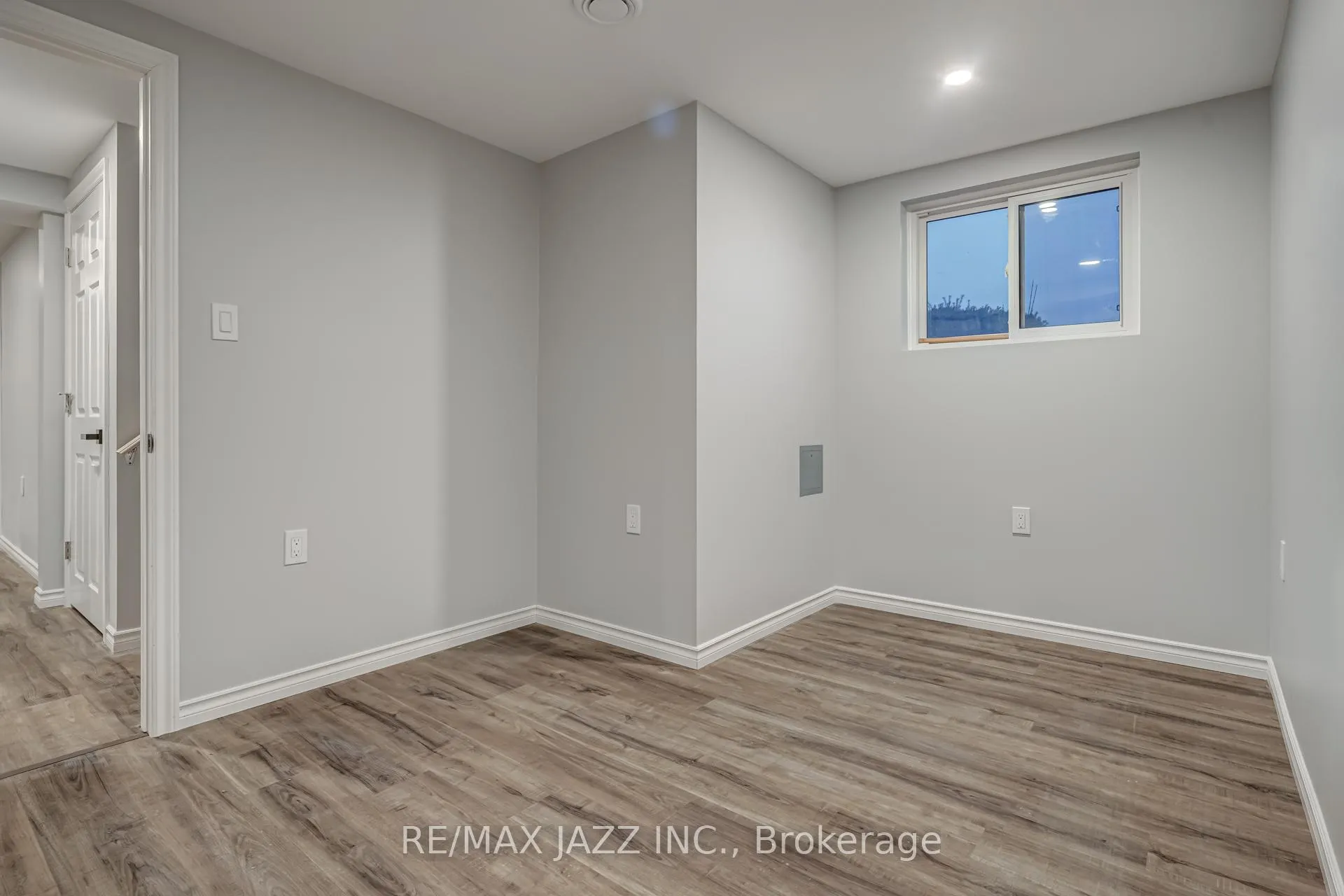 Photo 21 of Unit A, 1189 Cartier Boulevard, Peterborough, Northcrest Ward 5 — HOMEH