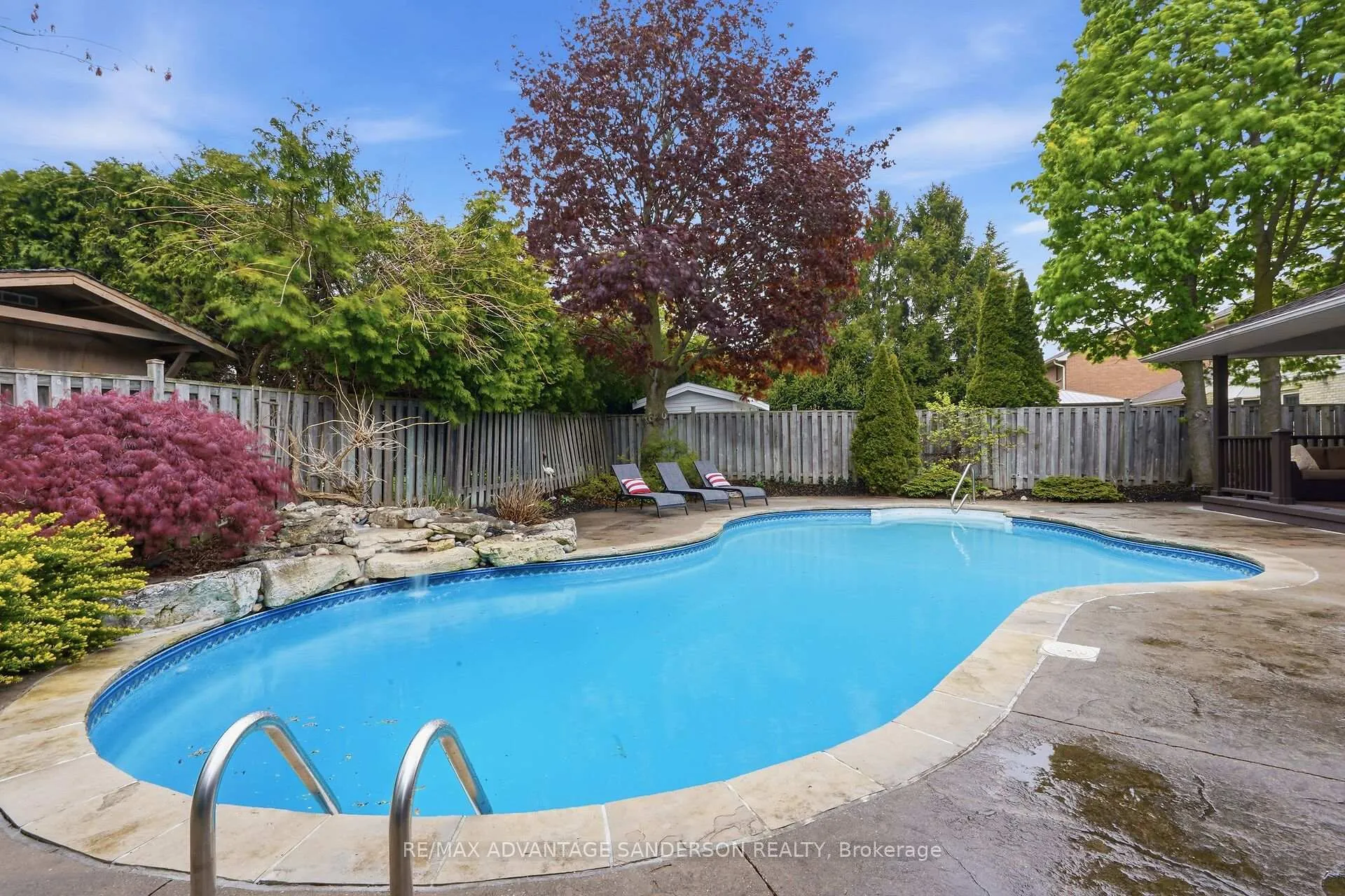 Photo 14 of 512 Jeffreybrook Drive, London, North B — HOMEH