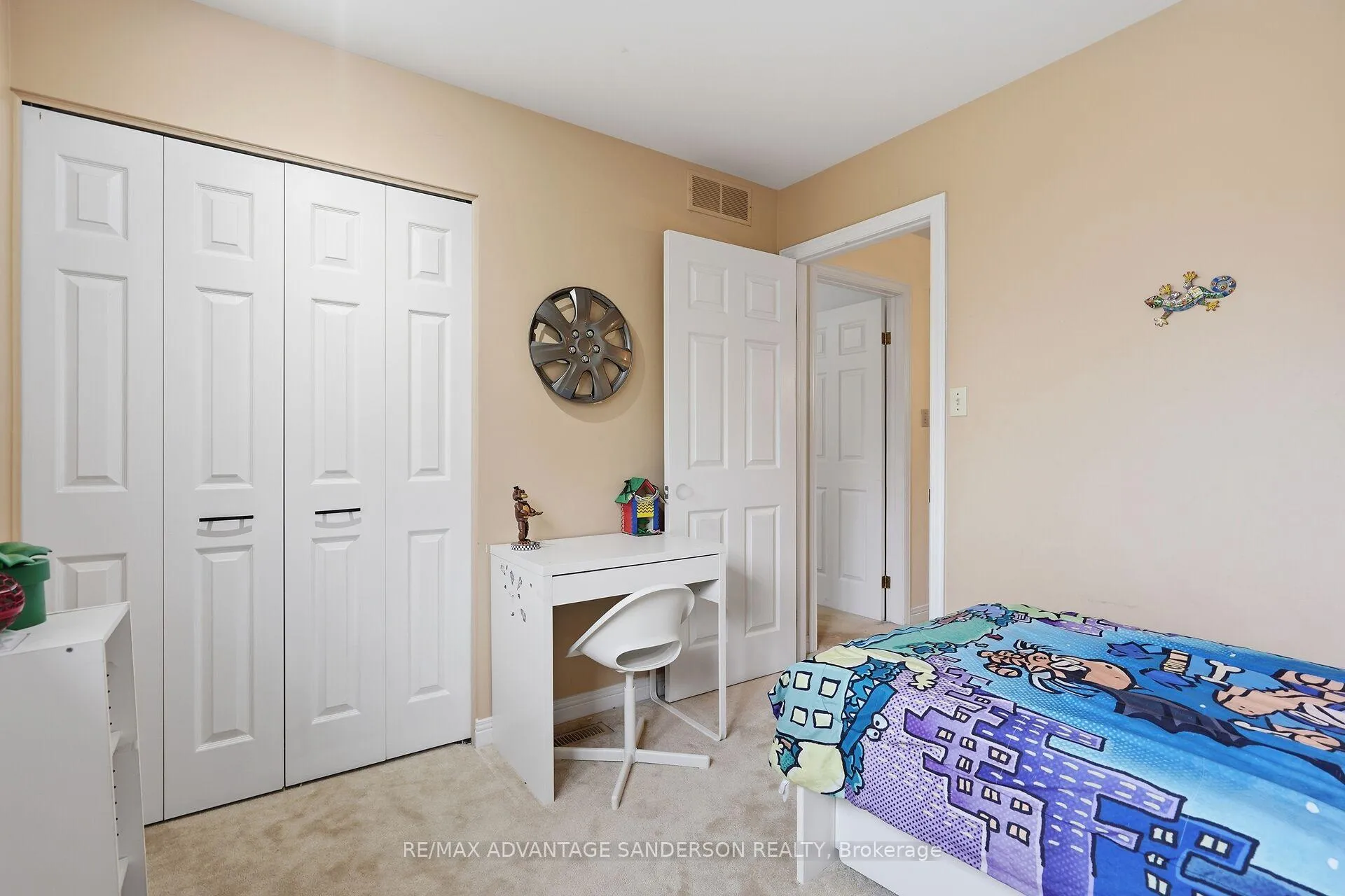 Photo 43 of 512 Jeffreybrook Drive, London, North B — HOMEH