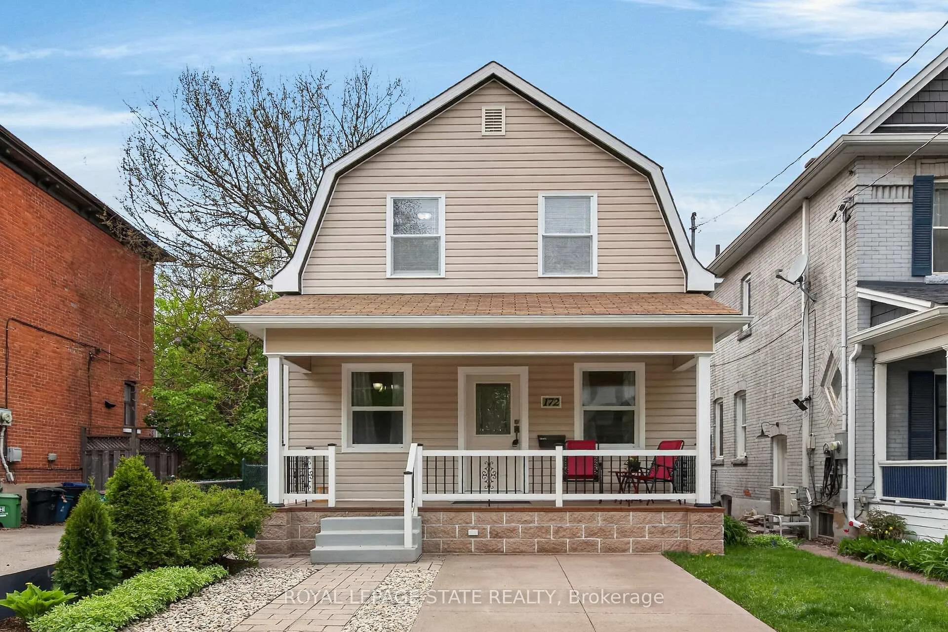 Photo 3 of 172 Prospect Street S, Hamilton, Blakeley — HOMEH