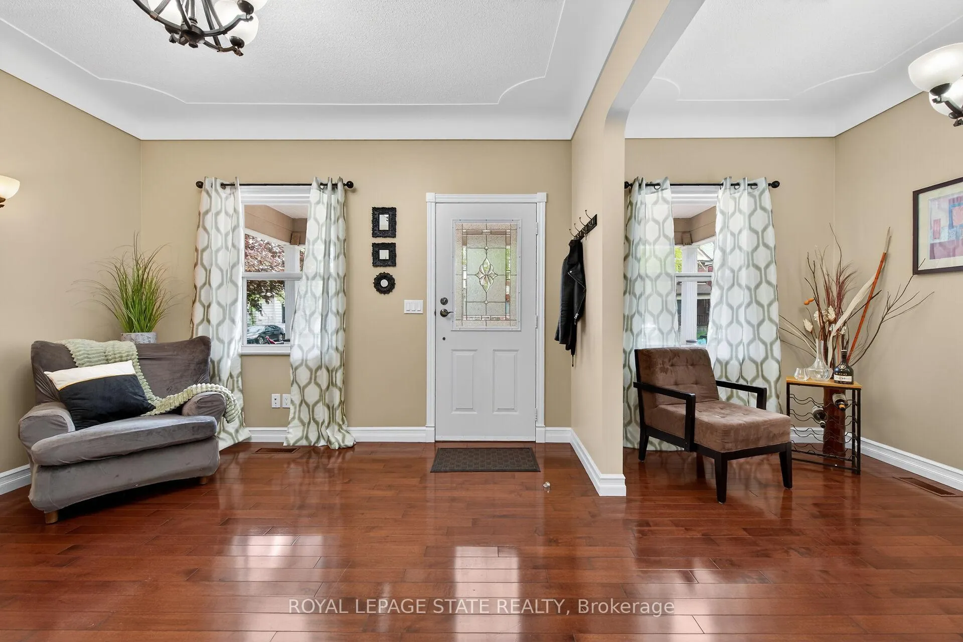 Photo 5 of 172 Prospect Street S, Hamilton, Blakeley — HOMEH