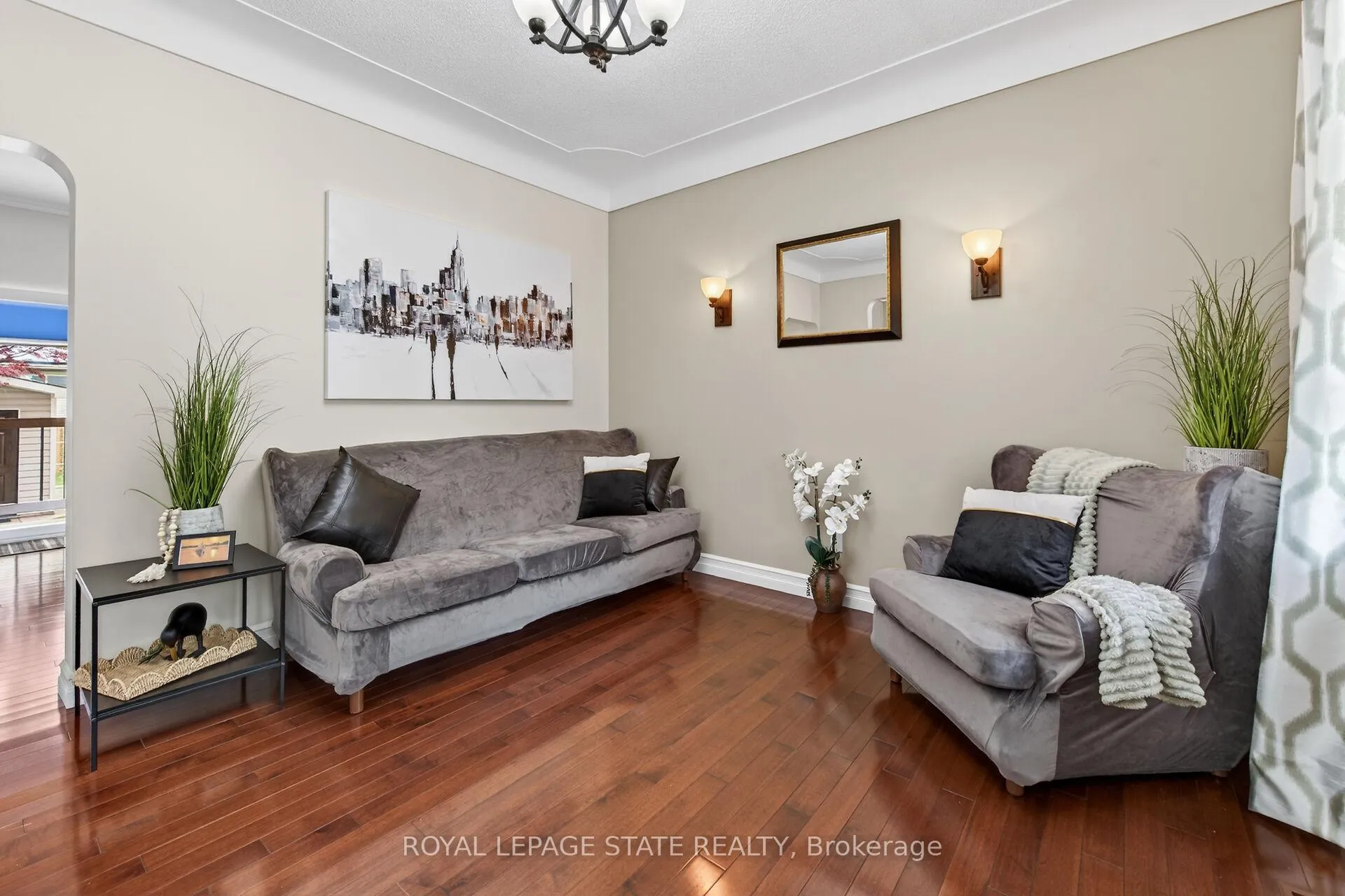 Photo 7 of 172 Prospect Street S, Hamilton, Blakeley — HOMEH