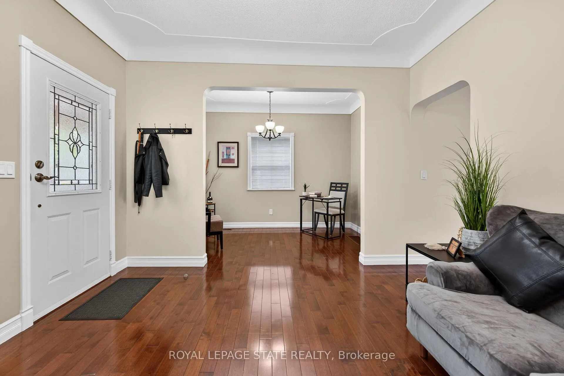 Photo 8 of 172 Prospect Street S, Hamilton, Blakeley — HOMEH