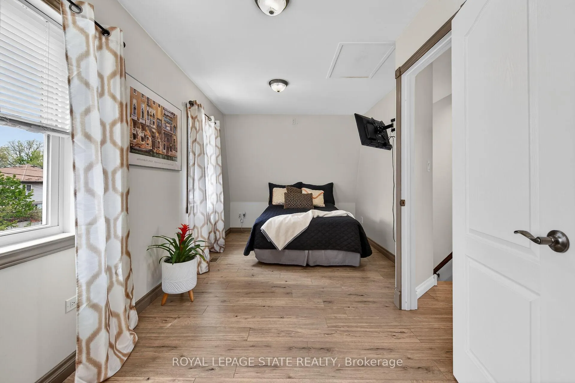 Photo 16 of 172 Prospect Street S, Hamilton, Blakeley — HOMEH