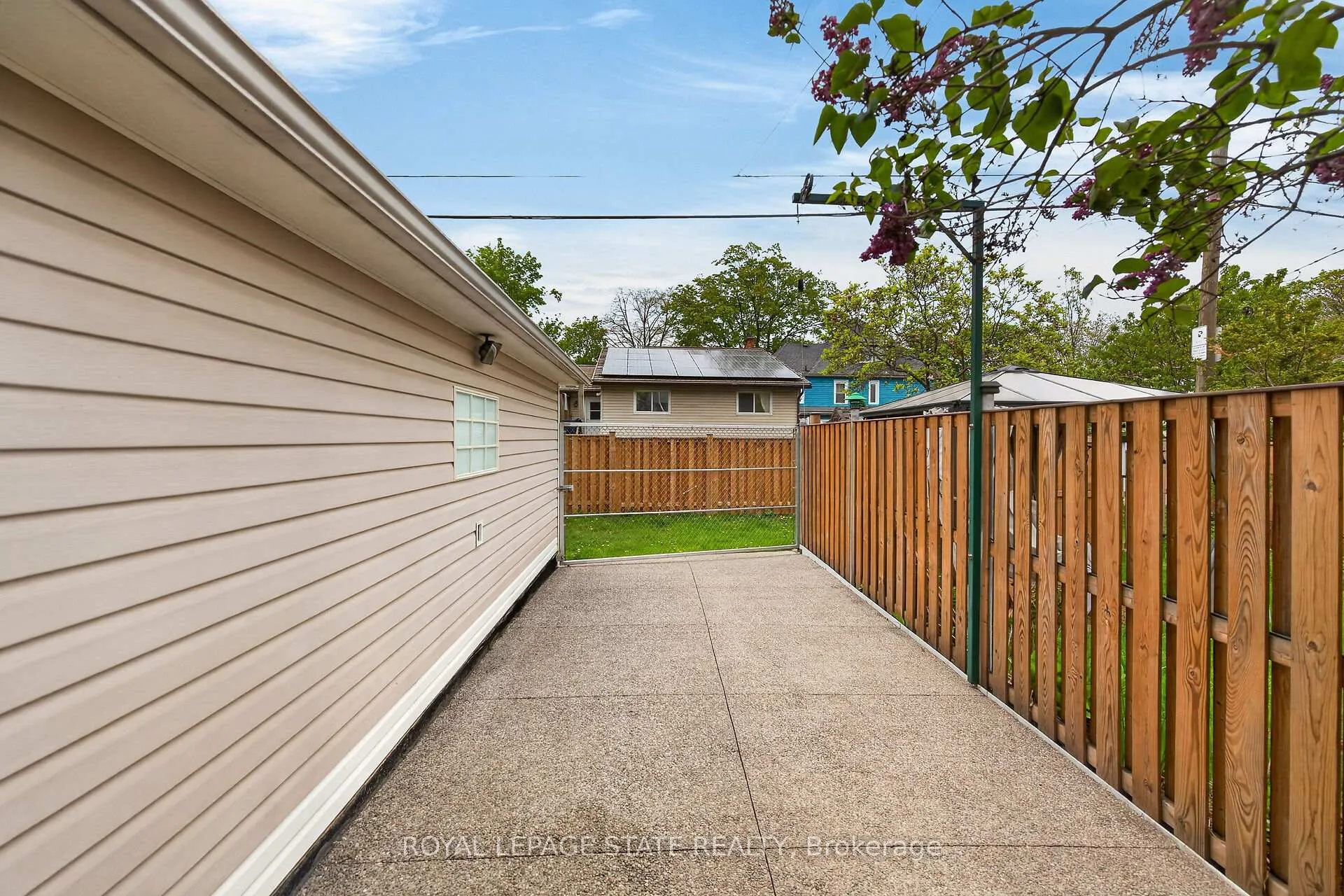 Photo 28 of 172 Prospect Street S, Hamilton, Blakeley — HOMEH