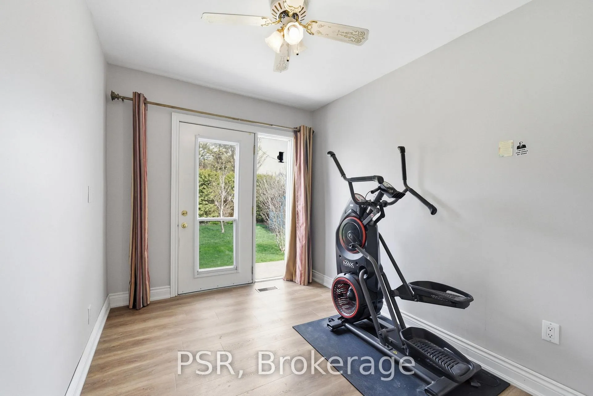 Photo 11 of 42 Jane Street, Clarington, Bowmanville — HOMEH