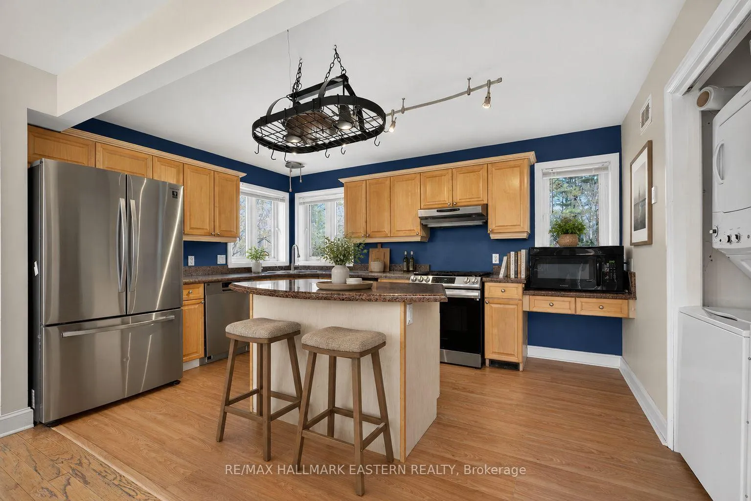 Photo 10 of 1890 Morrow Lane, Douro-Dummer — HOMEH