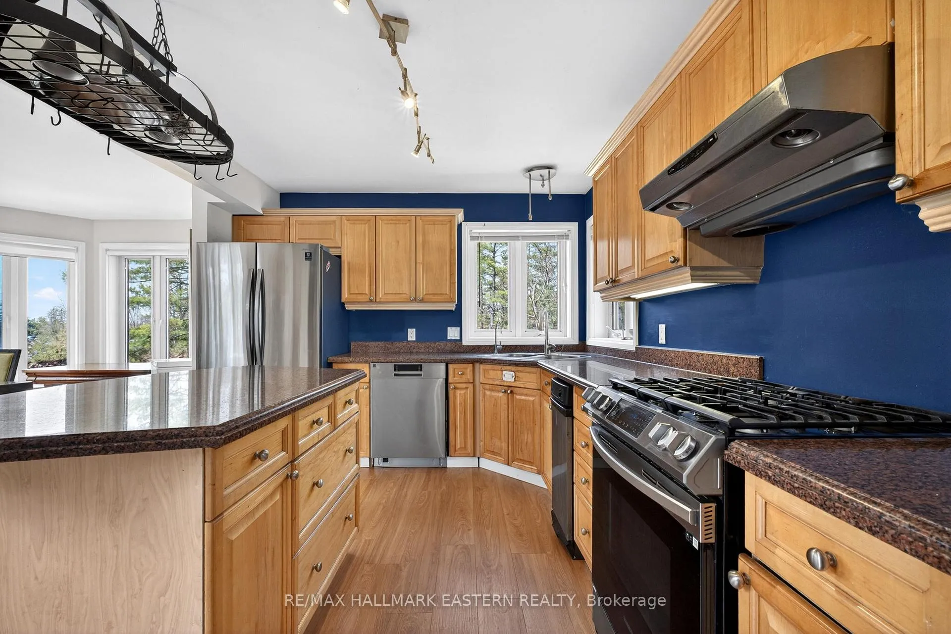Photo 11 of 1890 Morrow Lane, Douro-Dummer — HOMEH