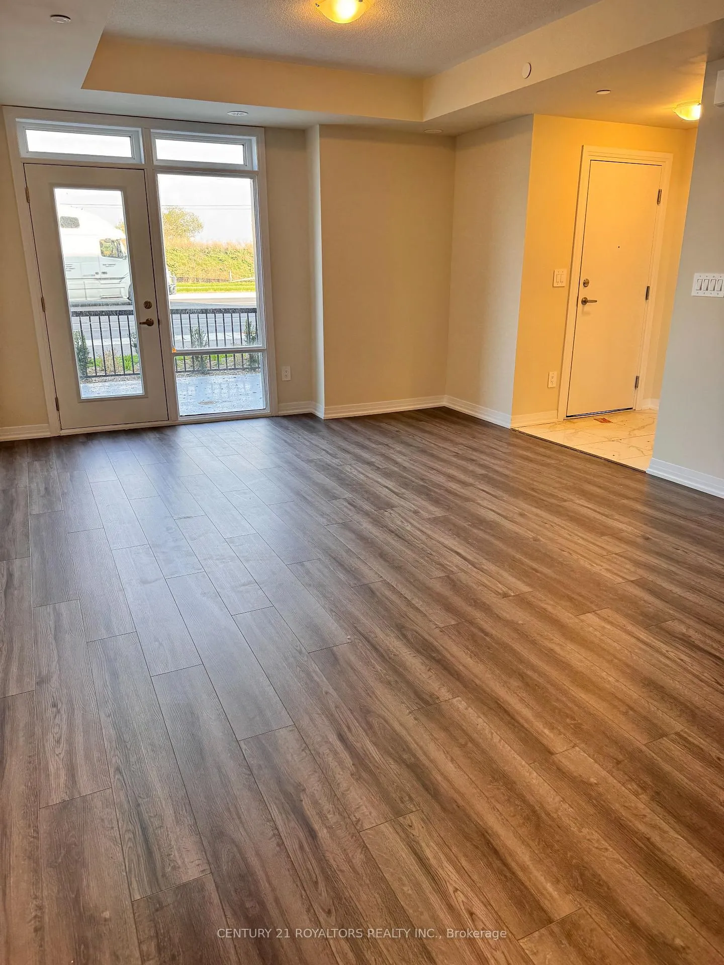 Photo 9 of Unit 124, 1585 Rose Way, Milton, Cobban — HOMEH