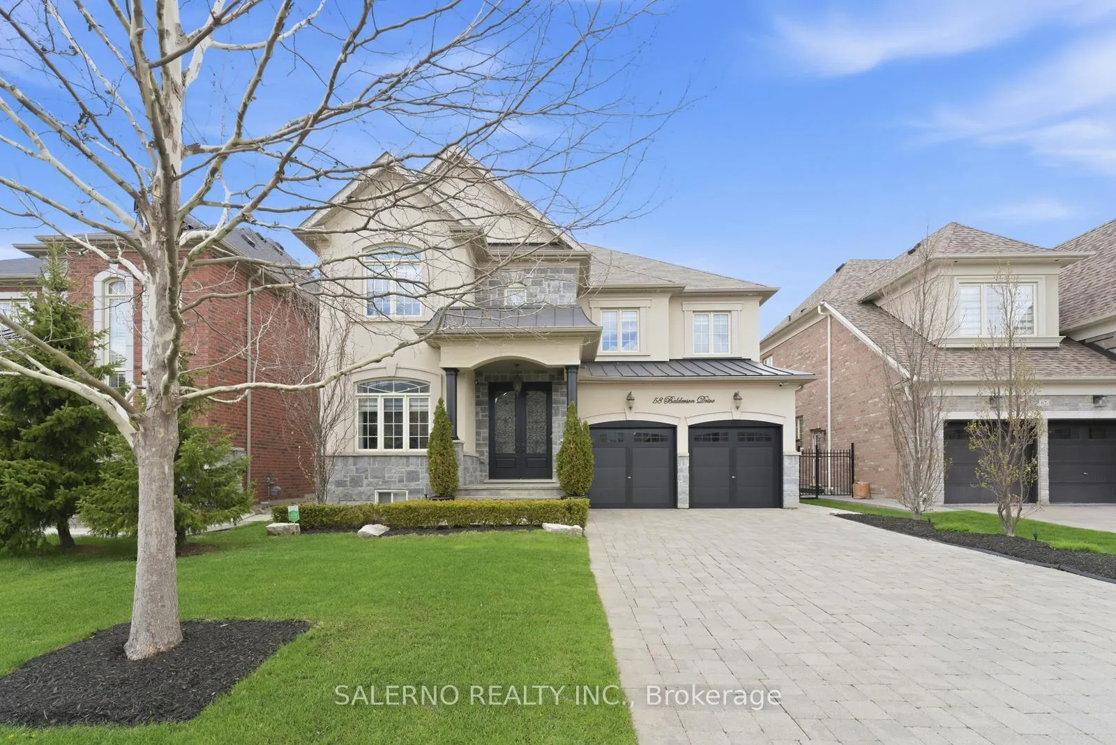 Photo 3 of 58 Balderson Drive, Vaughan, Kleinburg — HOMEH