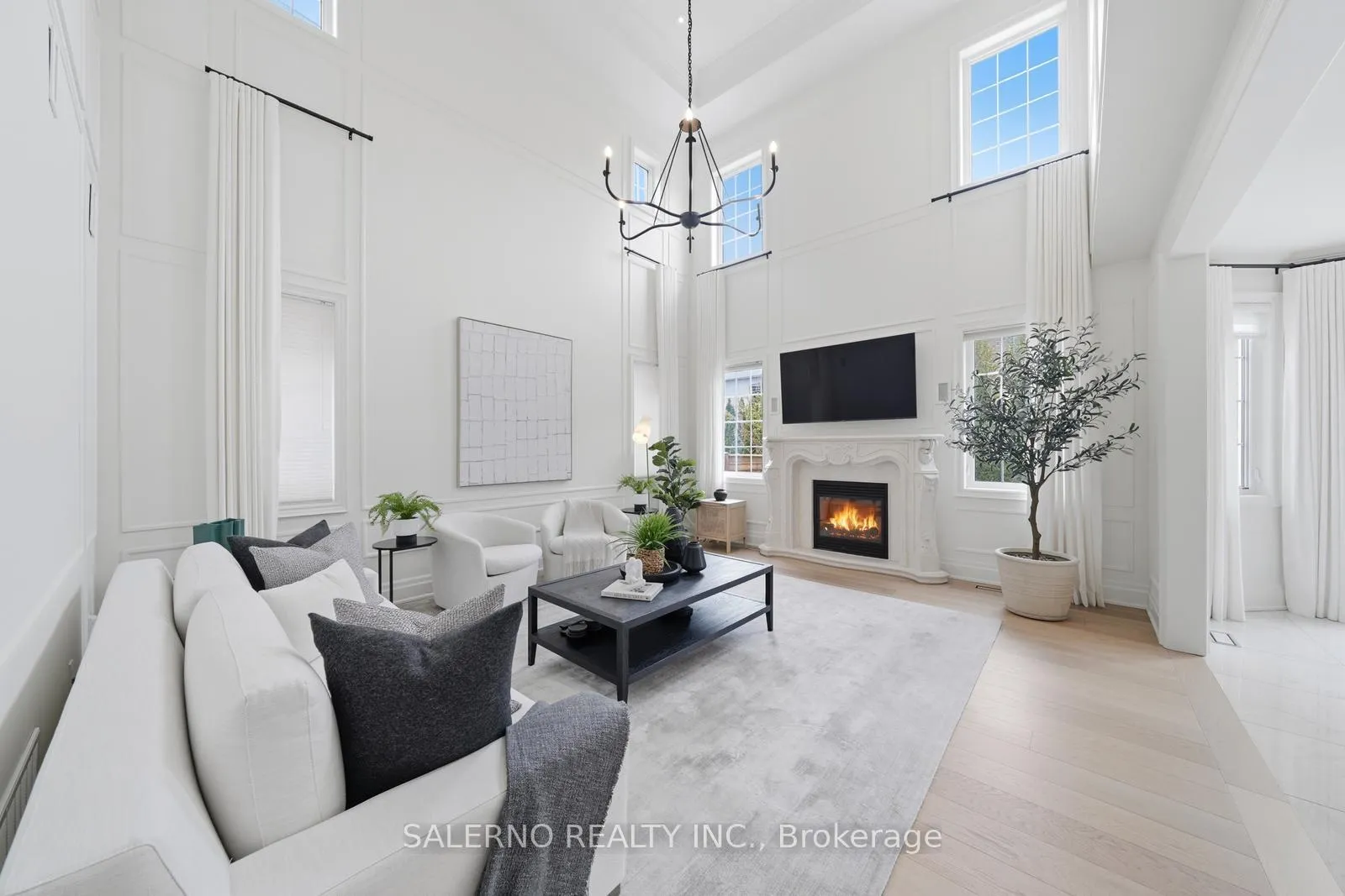 Photo 7 of 58 Balderson Drive, Vaughan, Kleinburg — HOMEH