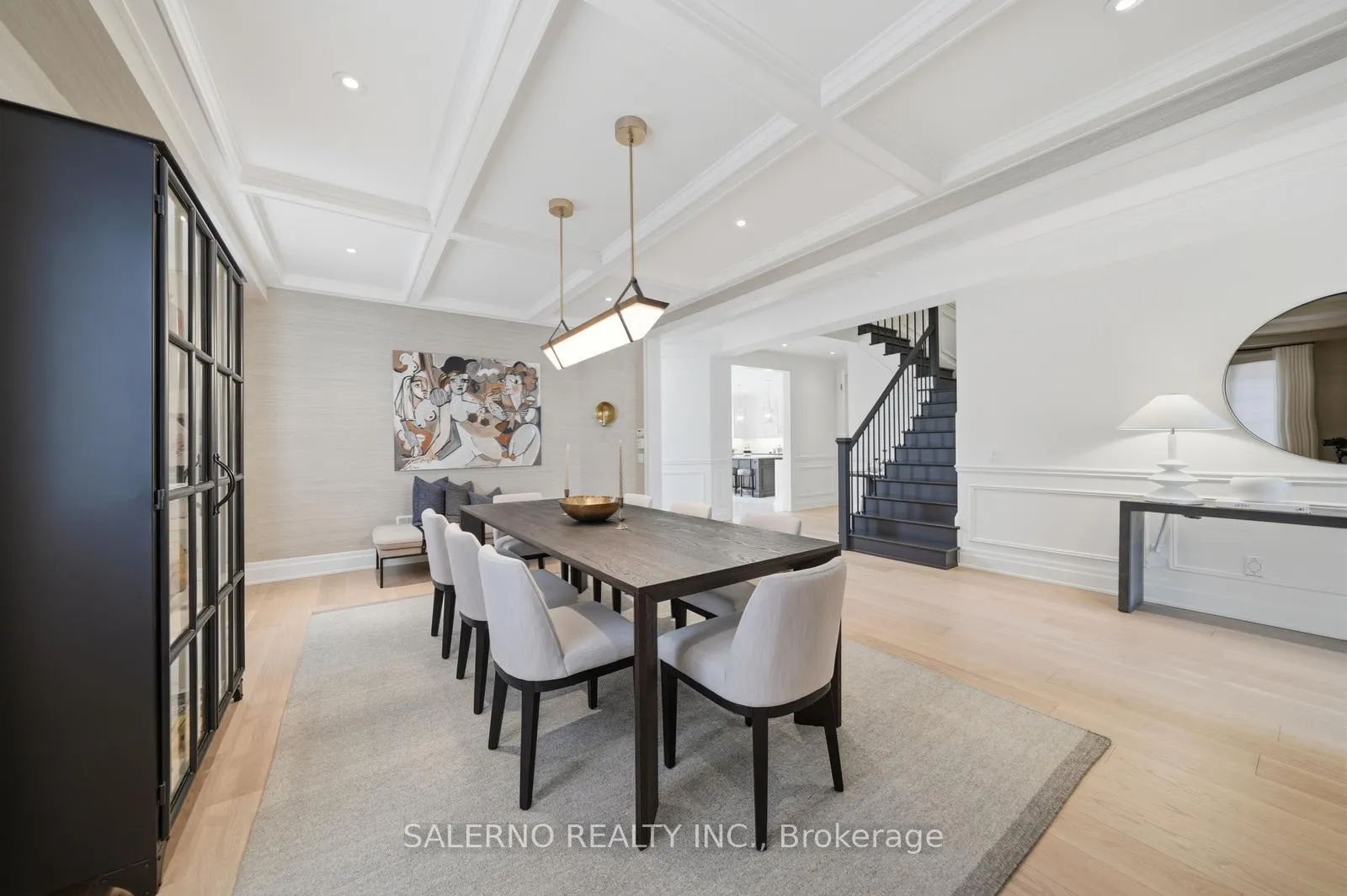 Photo 8 of 58 Balderson Drive, Vaughan, Kleinburg — HOMEH