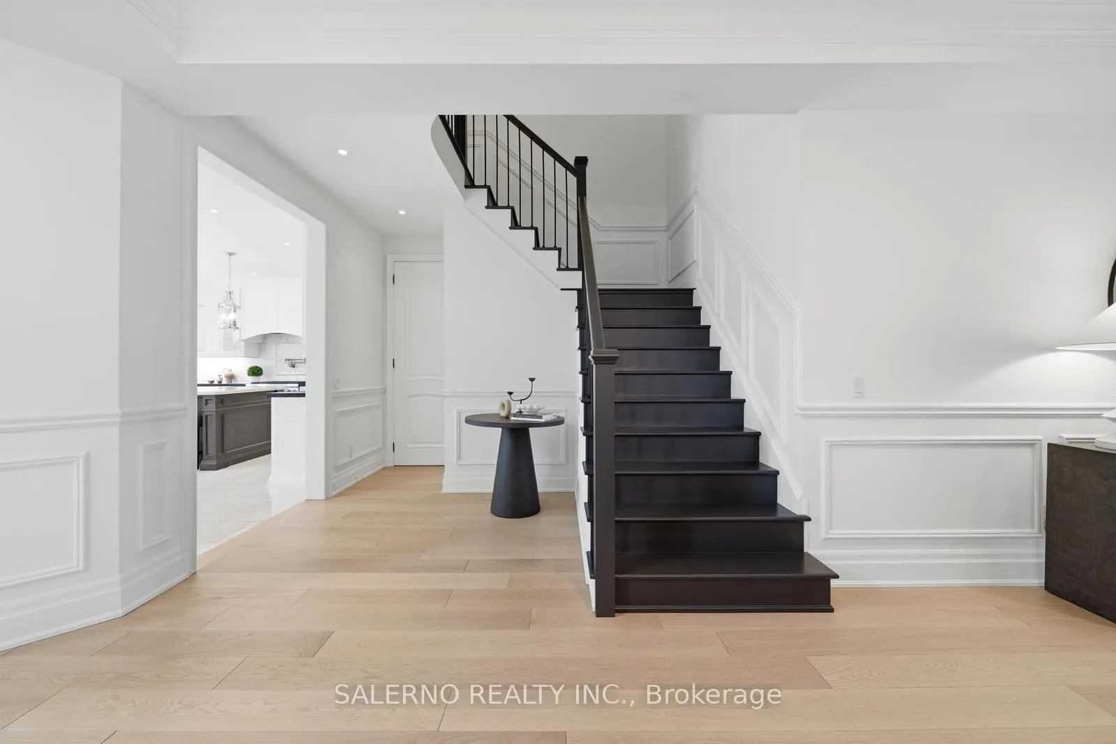 Photo 20 of 58 Balderson Drive, Vaughan, Kleinburg — HOMEH