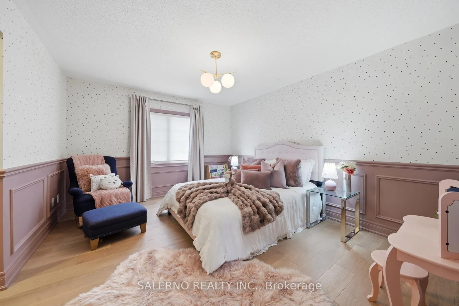 Photo 29 of 58 Balderson Drive, Vaughan, Kleinburg — HOMEH