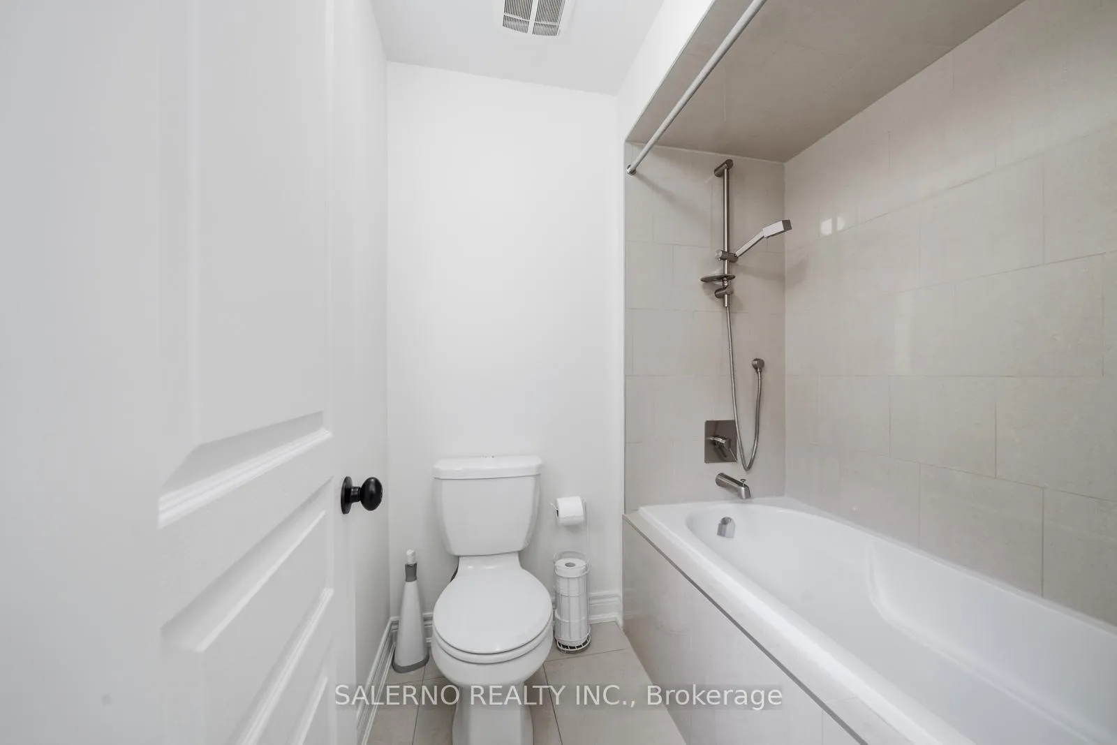 Photo 31 of 58 Balderson Drive, Vaughan, Kleinburg — HOMEH