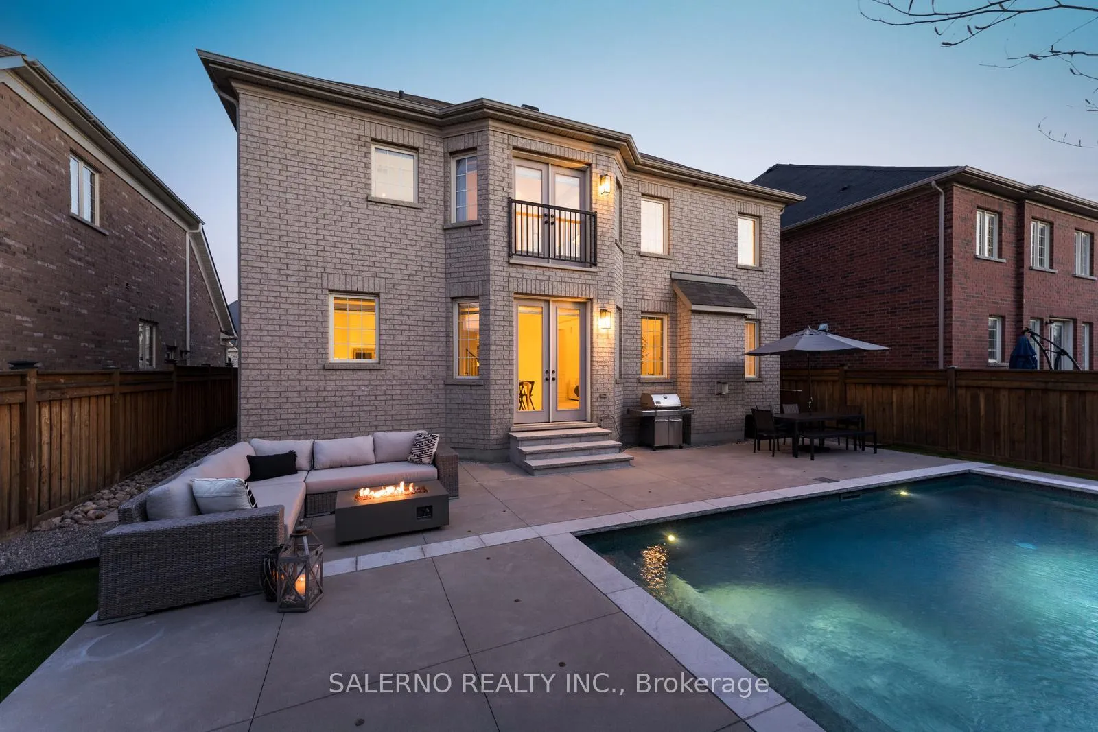Photo 46 of 58 Balderson Drive, Vaughan, Kleinburg — HOMEH