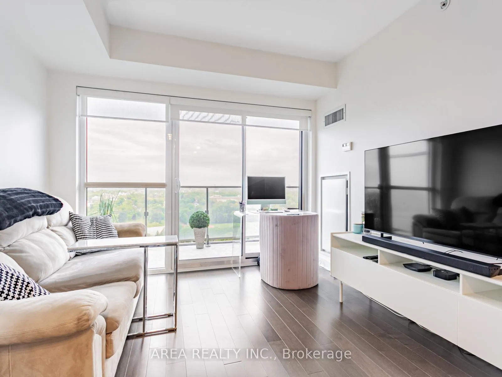 Photo 1 of Unit 2009, 58 Orchard View Boulevard, Toronto, Yonge-Eglinton — HOMEH