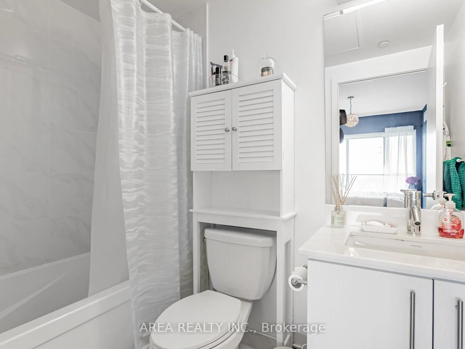 Photo 10 of Unit 2009, 58 Orchard View Boulevard, Toronto, Yonge-Eglinton — HOMEH