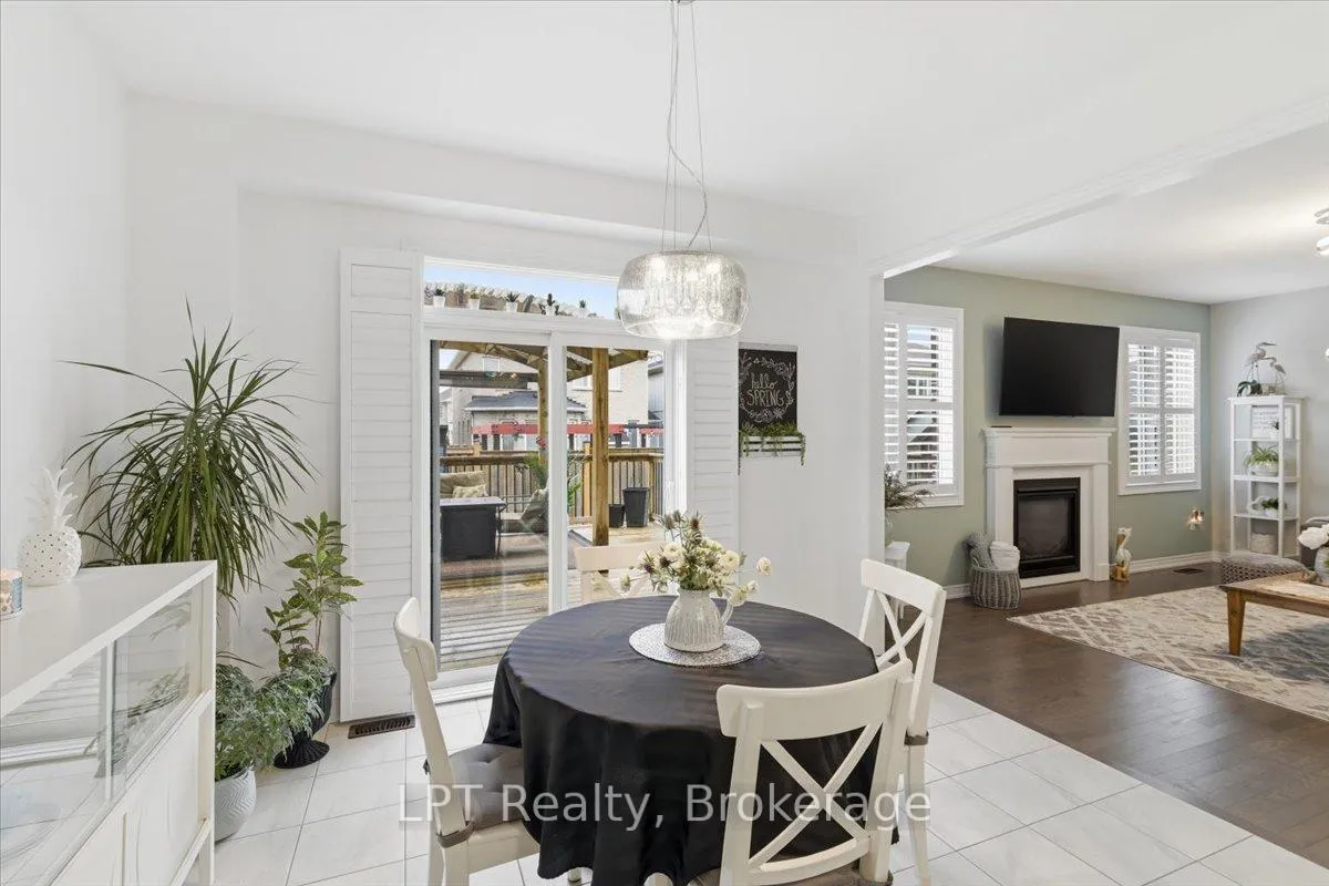 Photo 20 of 56 Pedwell Street, Clarington, Newcastle — HOMEH