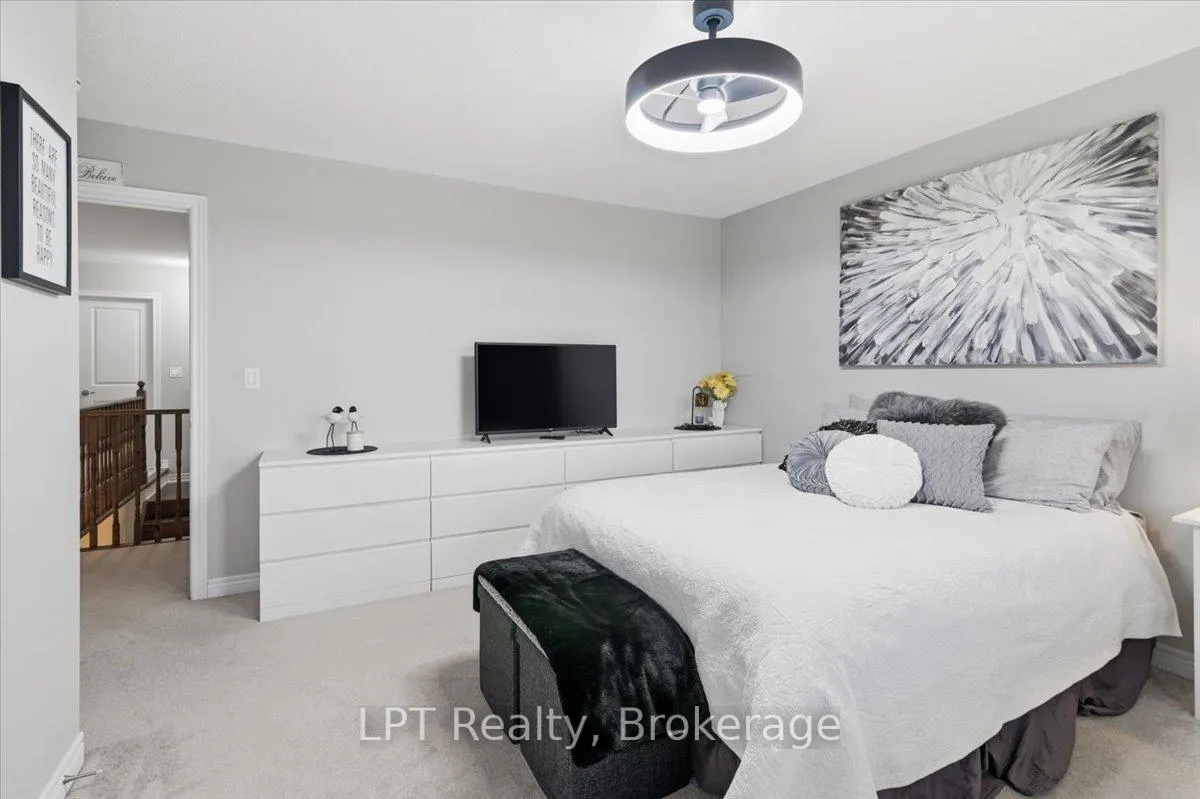 Photo 28 of 56 Pedwell Street, Clarington, Newcastle — HOMEH