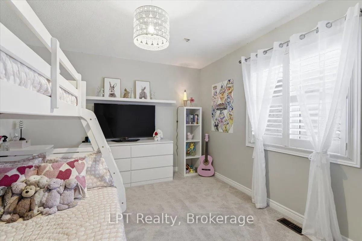 Photo 31 of 56 Pedwell Street, Clarington, Newcastle — HOMEH