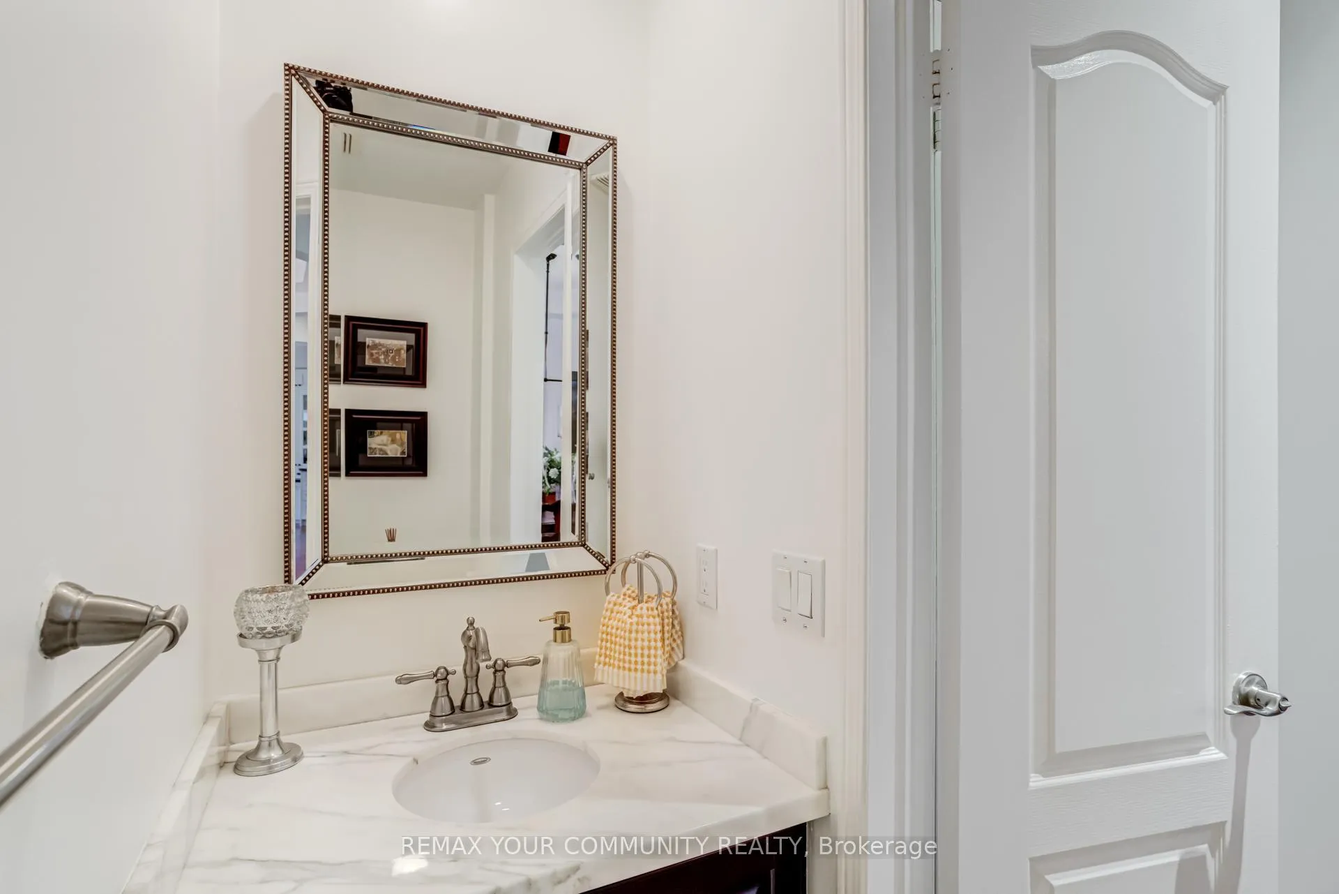 Photo 15 of 100 Secord Street, Pickering, Highbush — HOMEH