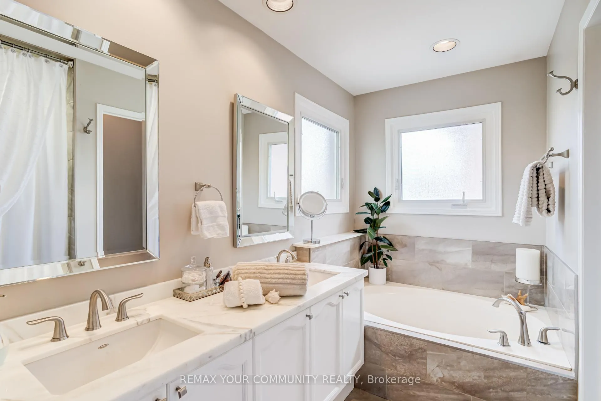 Photo 20 of 100 Secord Street, Pickering, Highbush — HOMEH